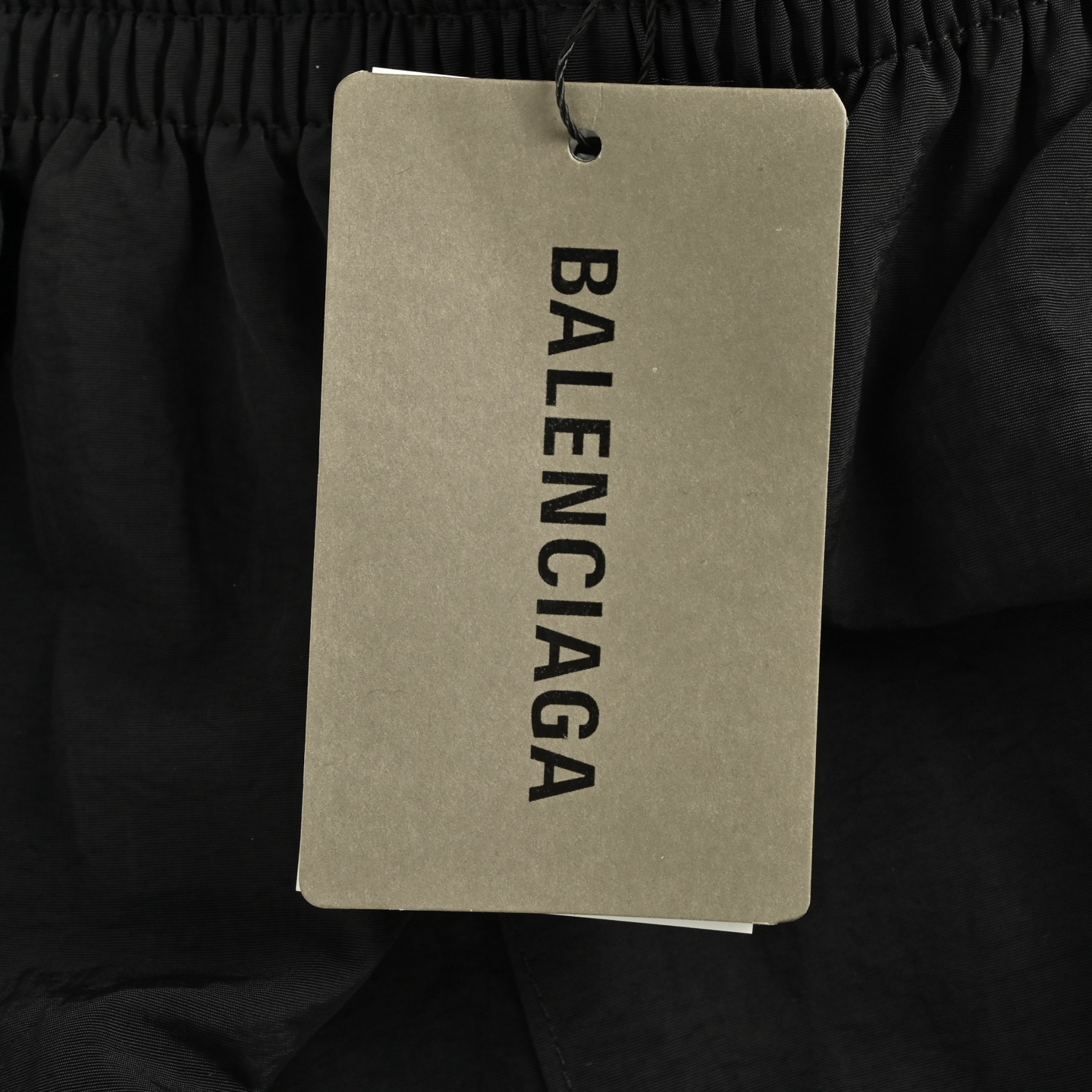Balenciaga/巴黎世家 25Fw 蝙蝠侠重工刺绣拼接长裤 Balenciaga/巴黎世家 25Fw 蝙蝠侠重工刺绣拼接长裤