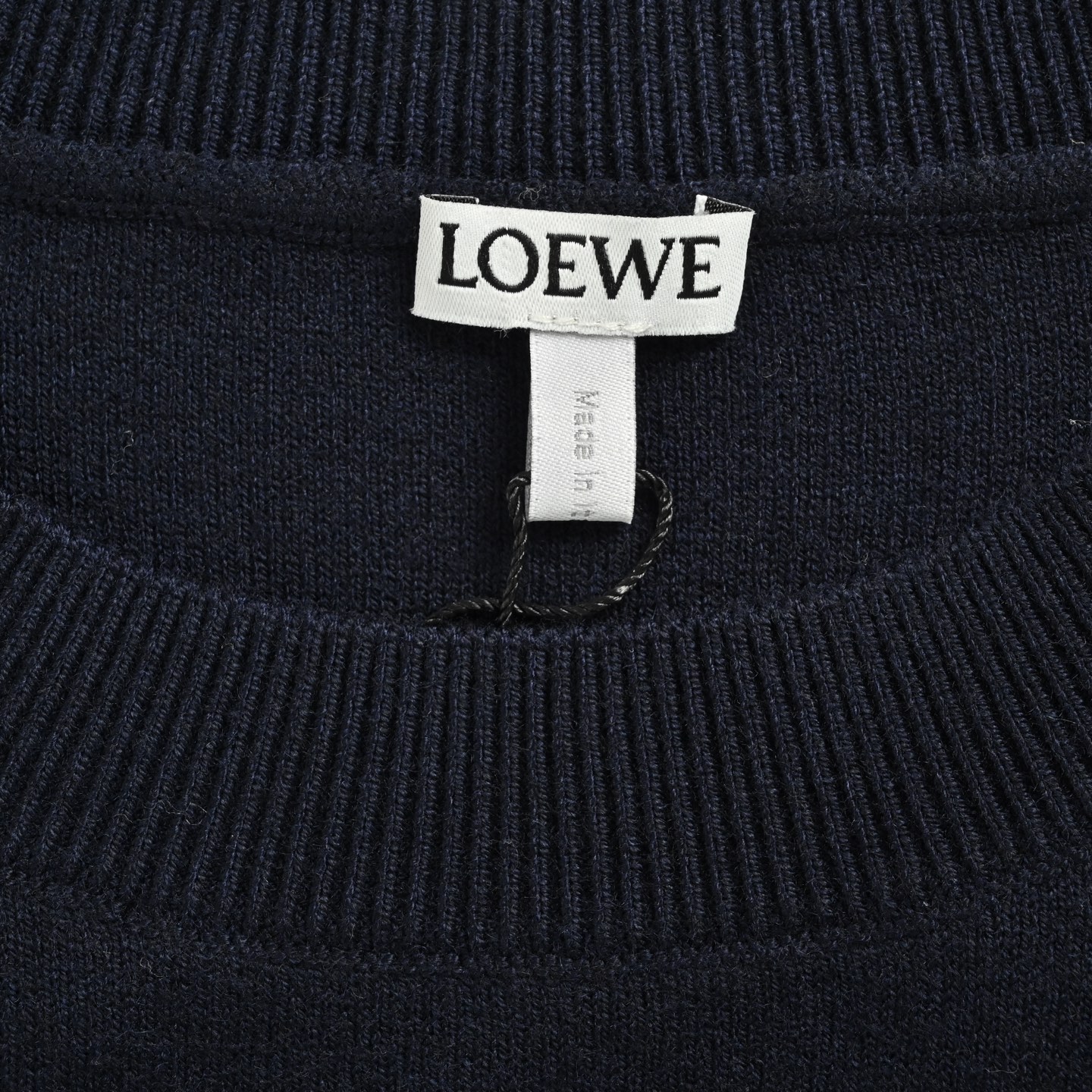 Loewe/罗意威 肘部浮雕刺绣圆领毛衣 Loewe/罗意威 肘部浮雕刺绣圆领毛衣