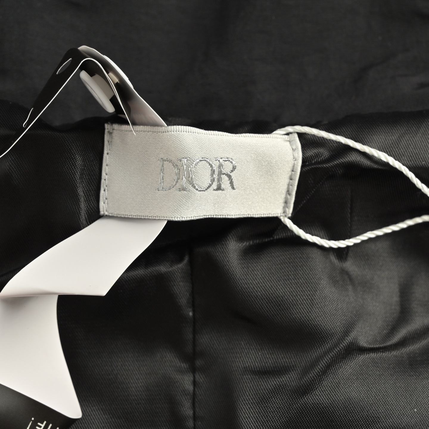 Dior/迪奥 字母刺绣连帽风衣外套 Dior/迪奥 字母刺绣连帽风衣外套