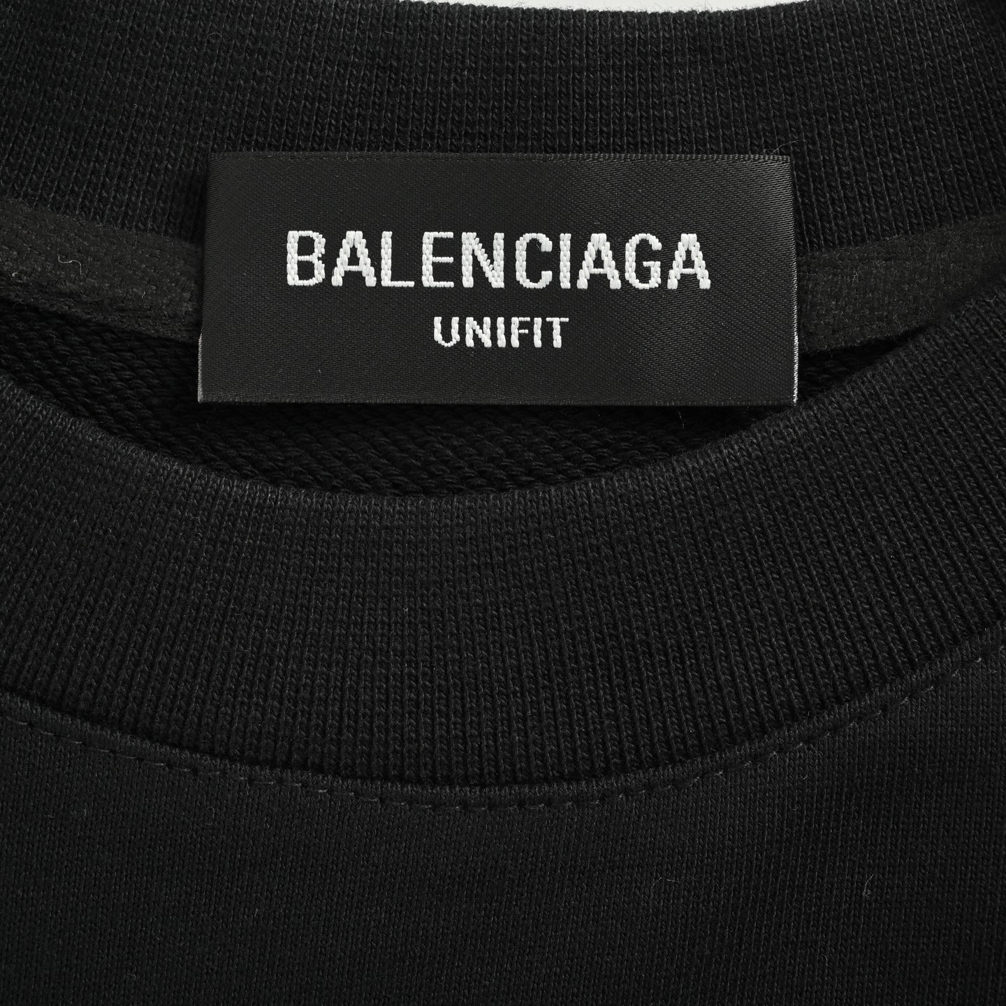 Balenciaga/巴黎世家 25Fw 锁扣圆领卫衣