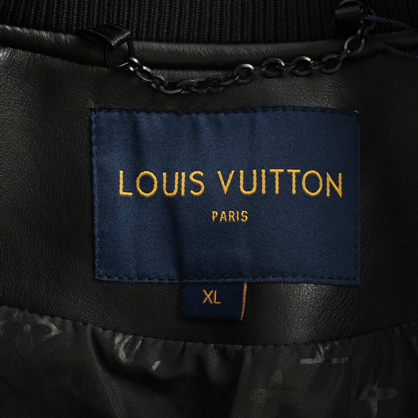 Louis Vuitton/路易威登 25Fw 刺绣logo皮衣夹克外套 Louis Vuitton/路易威登 25Fw 刺绣logo皮衣夹克外套