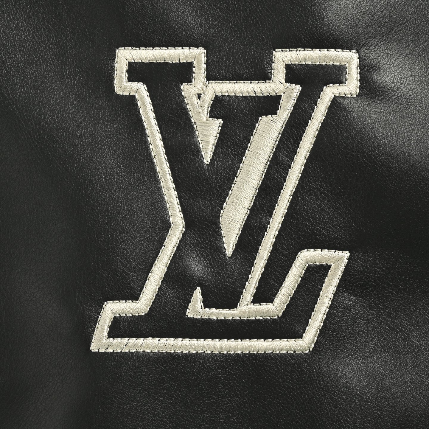 Louis Vuitton/路易威登 25Fw 刺绣logo皮衣夹克外套 Louis Vuitton/路易威登 25Fw 刺绣logo皮衣夹克外套