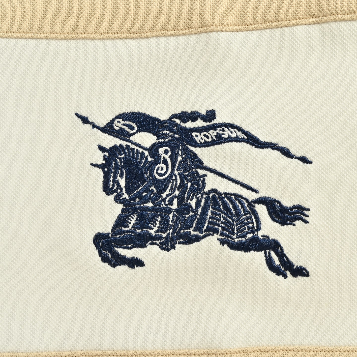 Burberry/巴宝莉 25Fw 拼接战马翻领Polo长袖 Burberry/巴宝莉 25Fw 拼接战马翻领Polo长袖