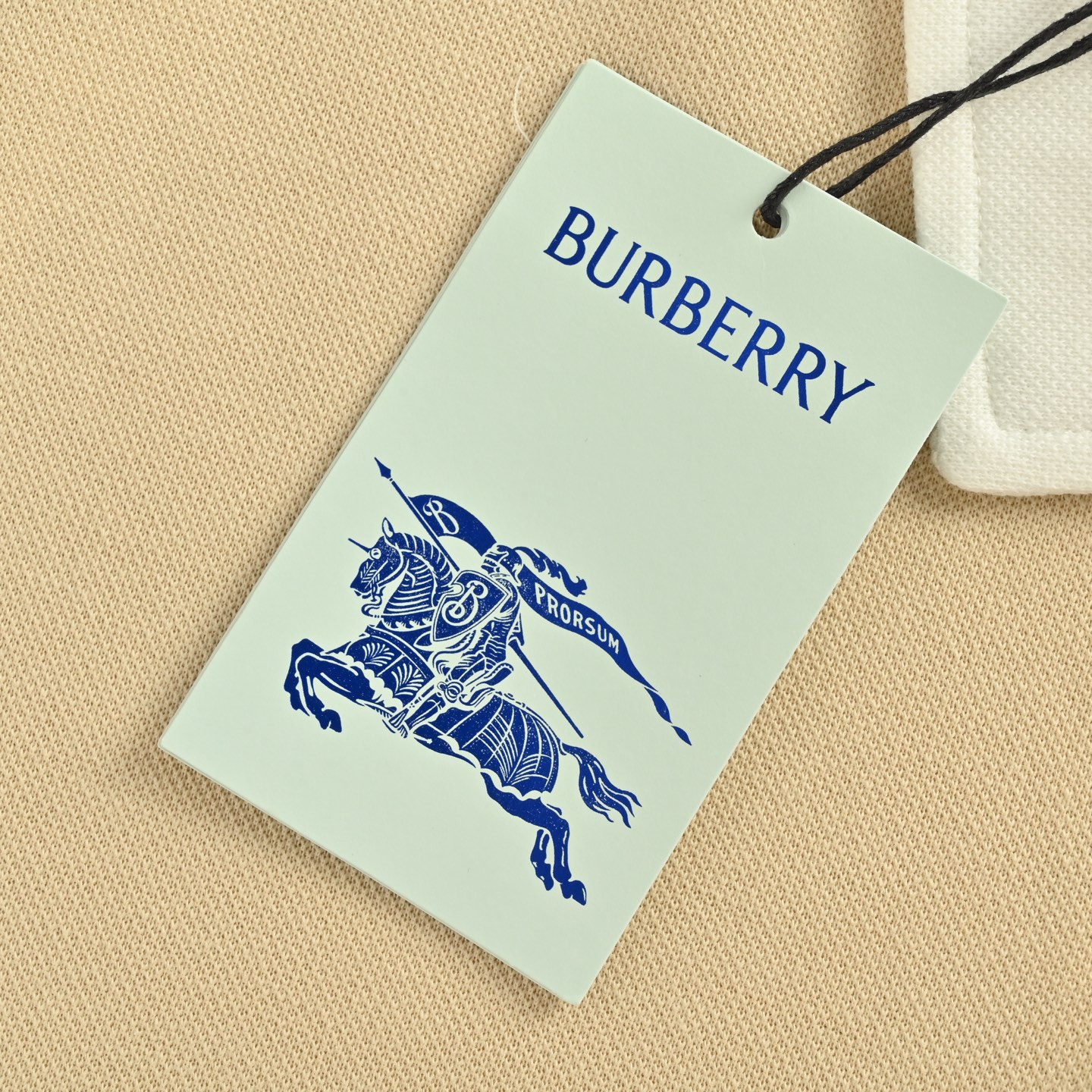 Burberry/巴宝莉 25Fw 拼接战马翻领Polo长袖 Burberry/巴宝莉 25Fw 拼接战马翻领Polo长袖