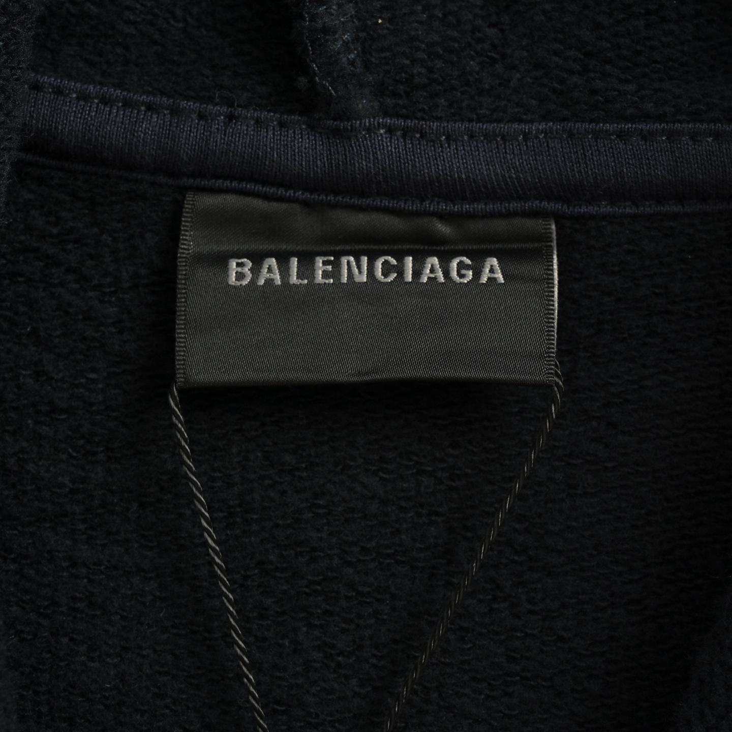 Balenciaga/巴黎世家 25Fw 拼接织带连帽卫衣-High Quatity Cheap Brand wholesale wholesaler seller Clothes Bags handbags Sneakers Top Fashion Clothing Shoes from China Factory Chinese suppliers best Quality Beautiful Price Balenciaga/巴黎世家 25Fw 拼接织带连帽卫衣