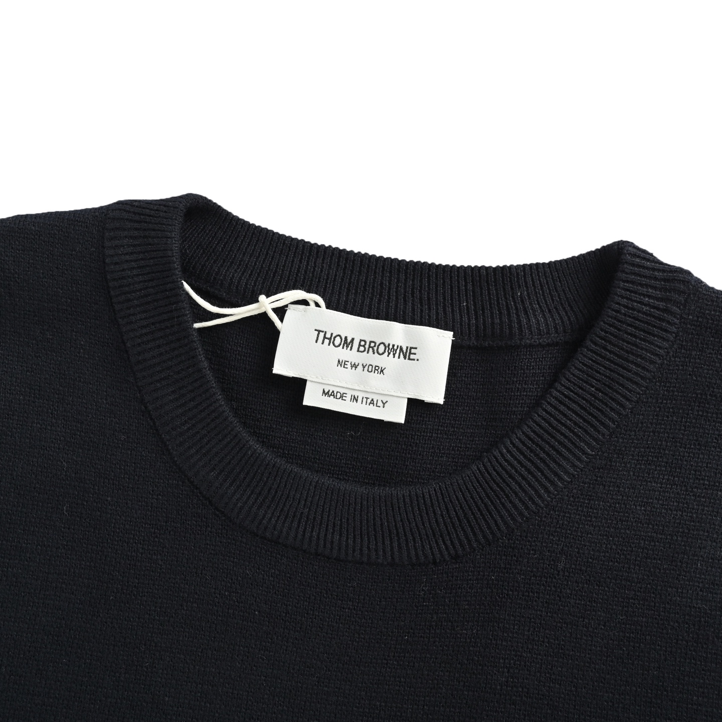 Thom Browne/汤姆布朗 三色织带圆领毛衣-High Quatity Cheap Brand wholesale wholesaler seller Clothes Bags handbags Sneakers Top Fashion Clothing Shoes from China Factory Chinese suppliers best Quality Beautiful Price Thom Browne/汤姆布朗 三色织带圆领毛衣