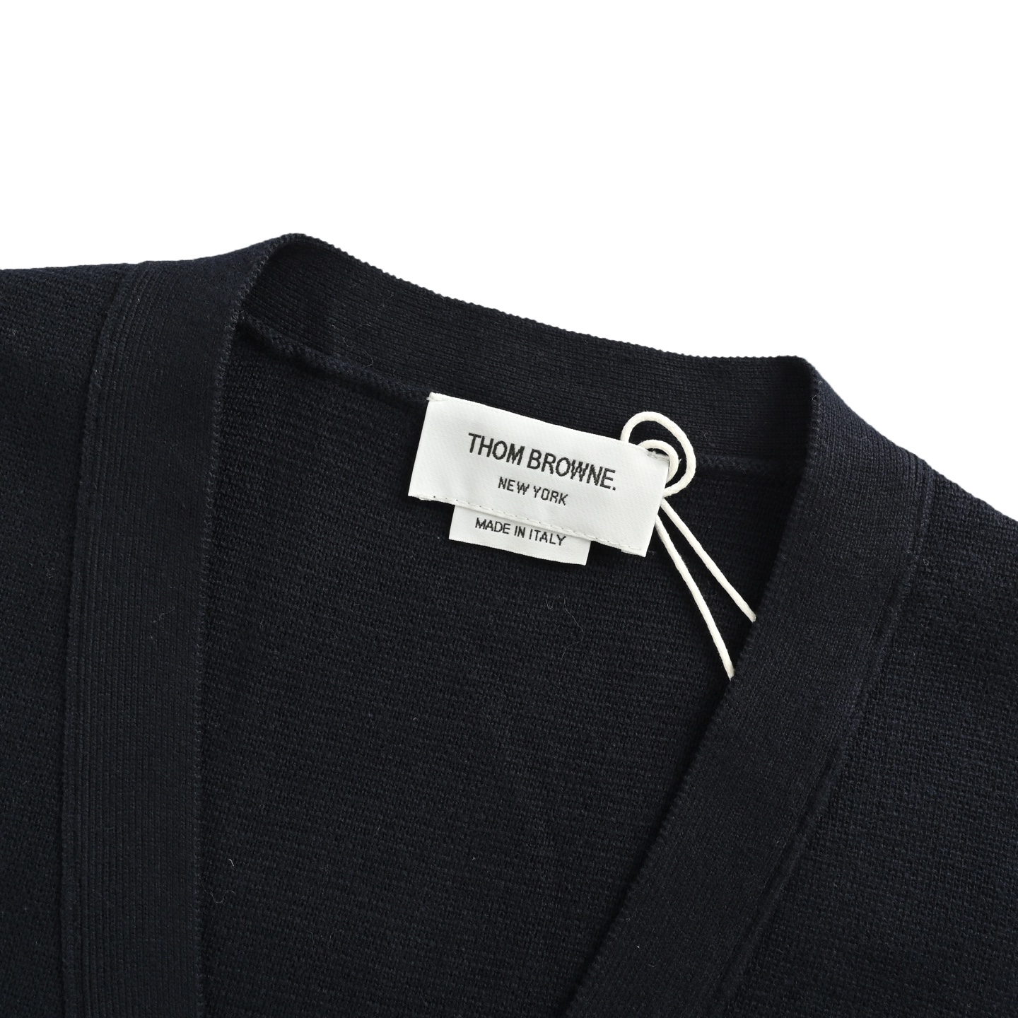 Thom Browne/汤姆布朗 三色织带开衫毛衣-High Quatity Cheap Brand wholesale wholesaler seller Clothes Bags handbags Sneakers Top Fashion Clothing Shoes from China Factory Chinese suppliers best Quality Beautiful Price Thom Browne/汤姆布朗 三色织带开衫毛衣