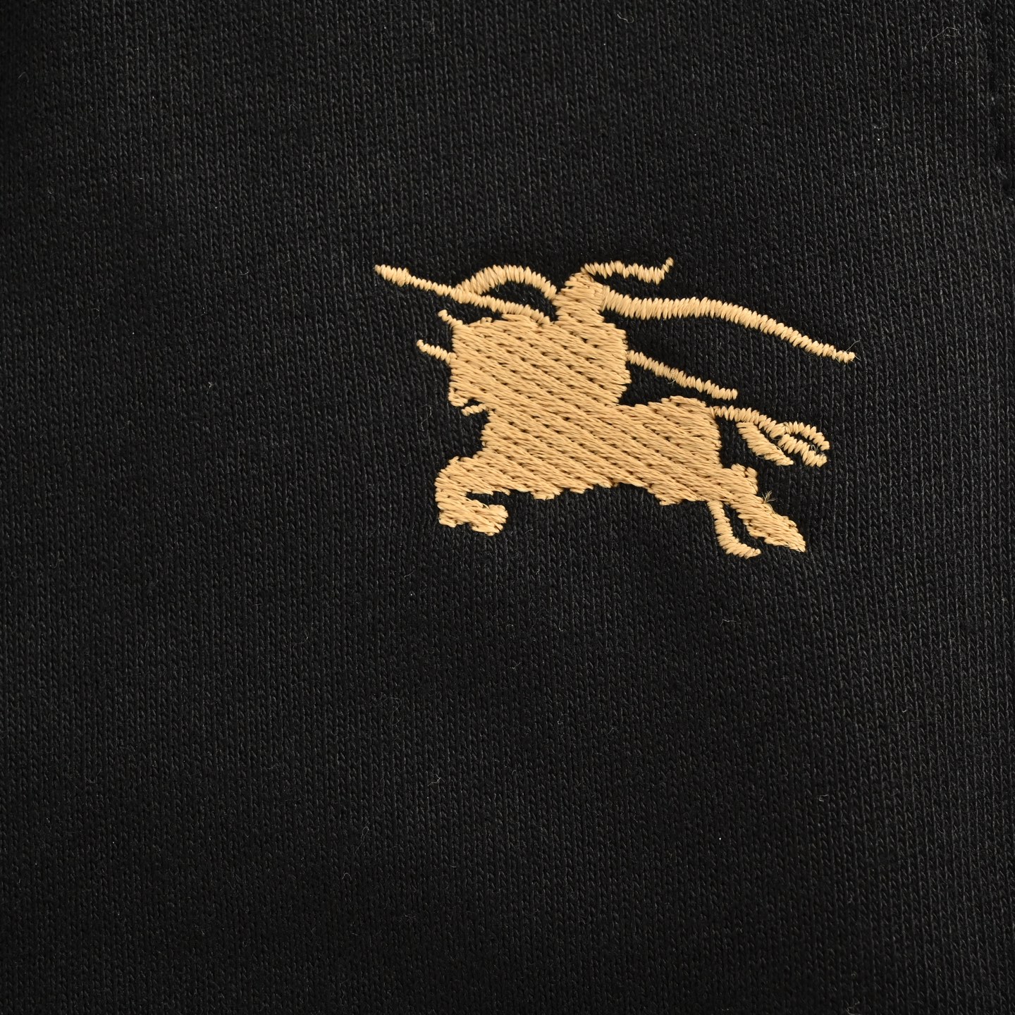 Burberry/巴宝莉 25Fw 十字绣战马套装长裤 十字绣马术骑士徽标慢跑裤