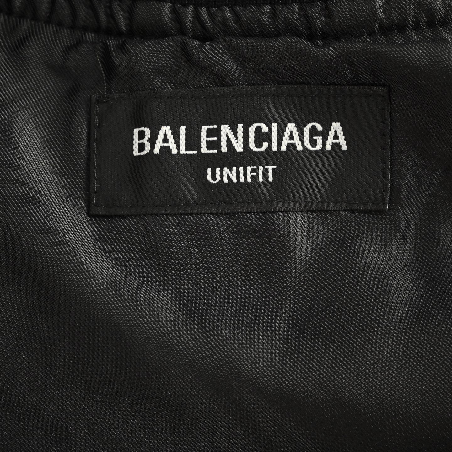 Balenciaga/巴黎世家 可乐刺绣飞行棉服夹克外套-High Quatity Cheap Brand wholesale wholesaler seller Clothes Bags handbags Sneakers Top Fashion Clothing Shoes from China Factory Chinese suppliers best Quality Beautiful Price Balenciaga/巴黎世家 可乐刺绣飞行棉服夹克外套