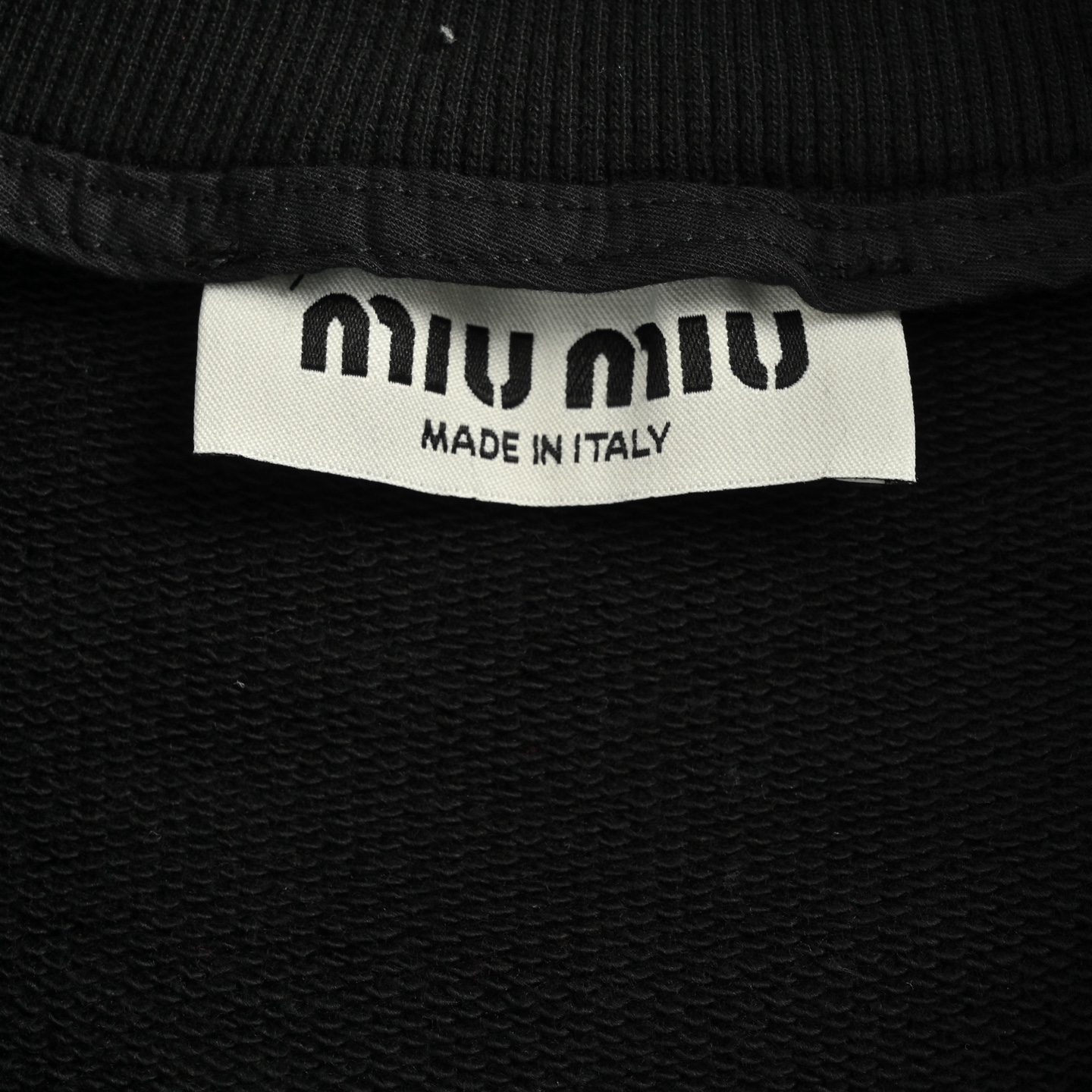 Miu Miu 25Fw Miu小标半拉链刷毛卫衣