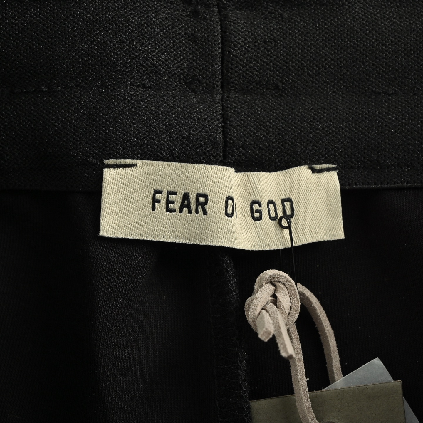 Fear of god Fog 白边织带长裤 Fear of God fog Boiled Wool Striped Relaxed Short 条纹舒适系带宽松休闲长裤-High Quatity Cheap Brand wholesale wholesaler seller Clothes Bags handbags Sneakers Top Fashion Clothing Shoes from China Factory Chinese suppliers best Quality Beautiful Price Fear of god Fog 白边织带长裤 Fear of God fog Boiled Wool Striped Relaxed Short 条纹舒适系带宽松休闲长裤