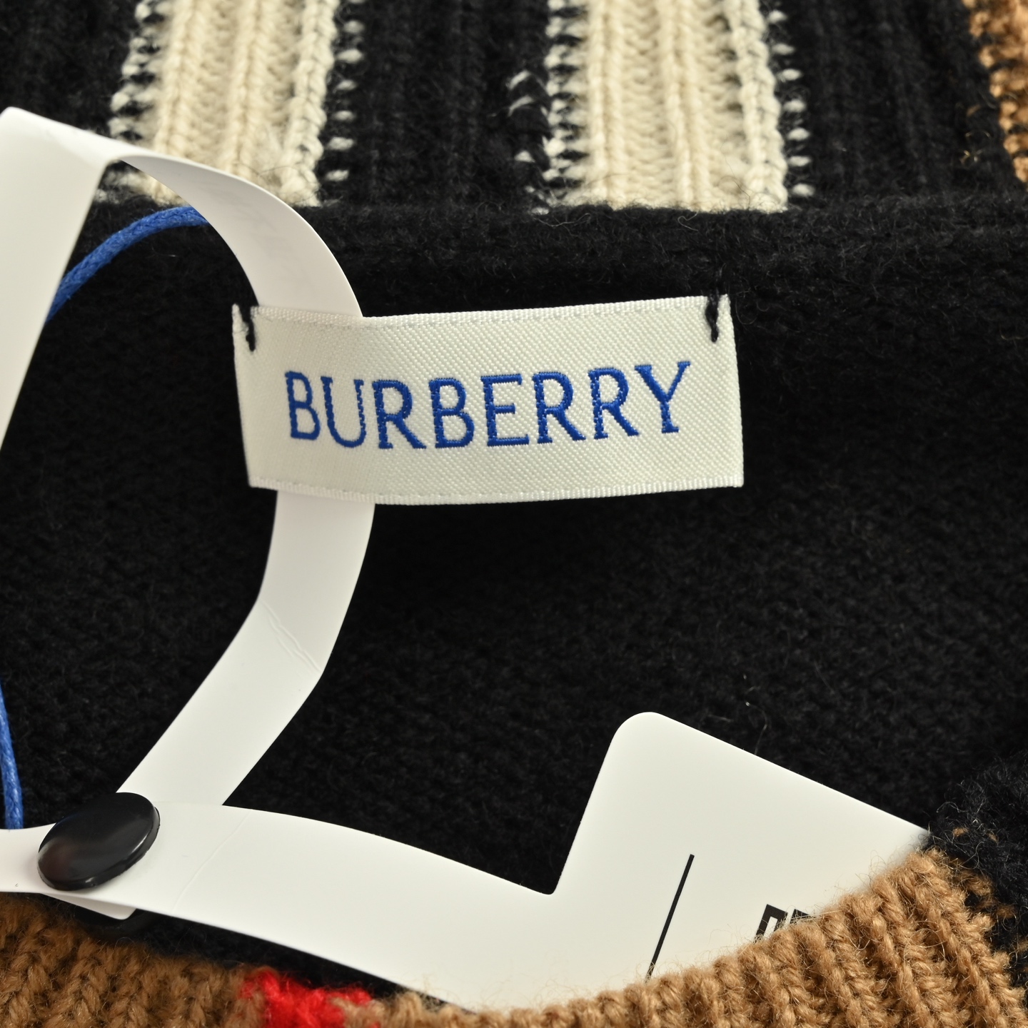 Burberry/巴宝莉 25Fw 格纹螺纹圆领毛-High Quatity Cheap Brand wholesale wholesaler seller Clothes Bags handbags Sneakers Top Fashion Clothing Shoes from China Factory Chinese suppliers best Quality Beautiful Price Burberry/巴宝莉 25Fw 格纹螺纹圆领毛