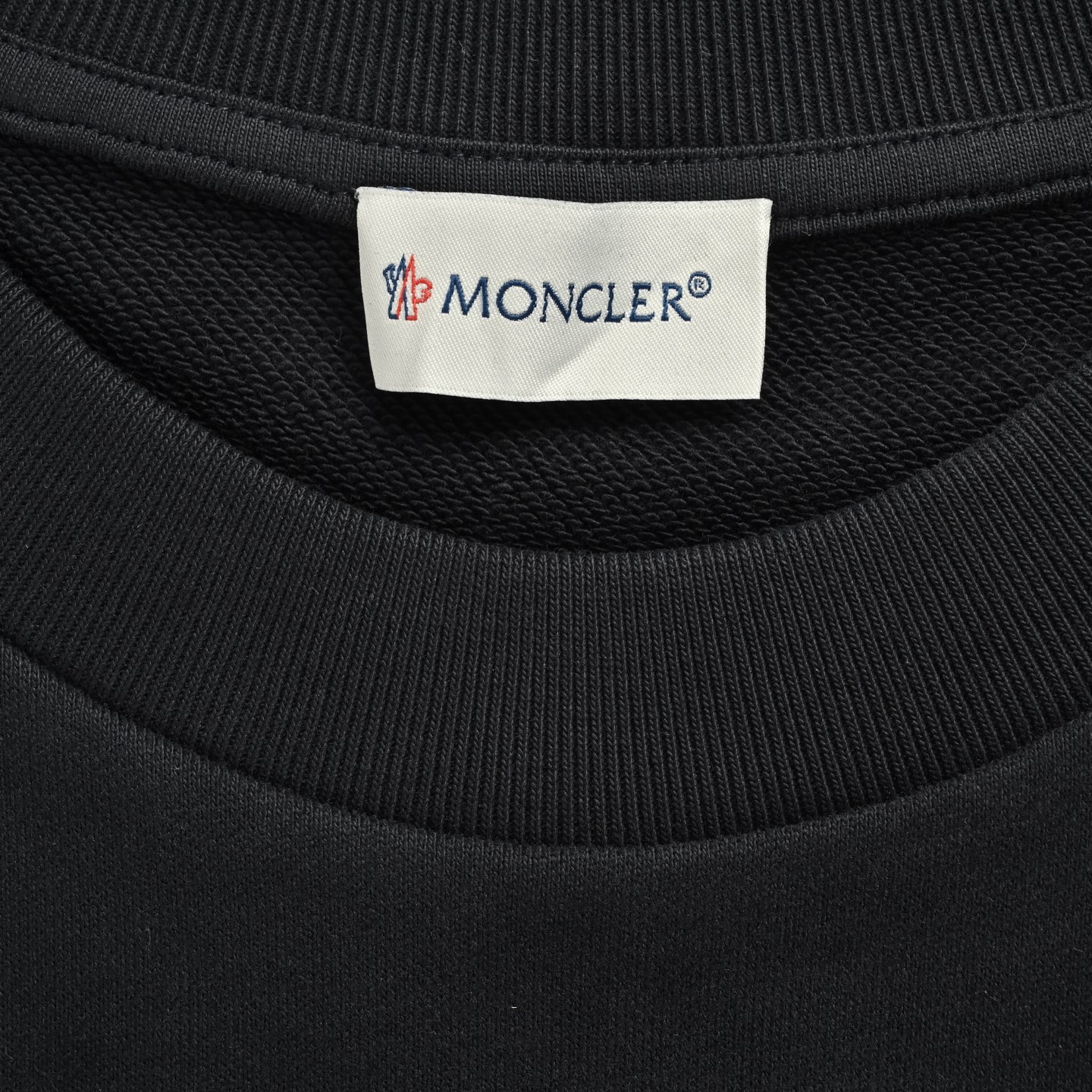 Moncler/蒙口 25Fw 牛仔口袋圆领卫衣 定制云纱水磨牛仔布-High Quatity Cheap Brand wholesale wholesaler seller Clothes Bags handbags Sneakers Top Fashion Clothing Shoes from China Factory Chinese suppliers best Quality Beautiful Price Moncler/蒙口 25Fw 牛仔口袋圆领卫衣 定制云纱水磨牛仔布