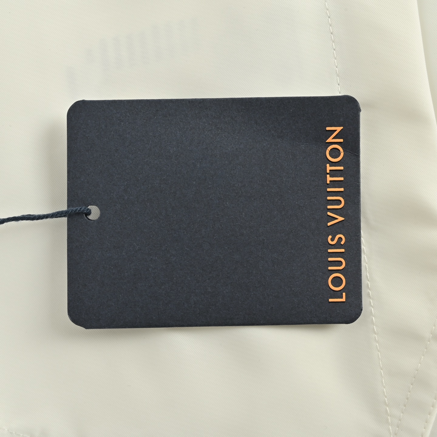 Louis Vuitton/路易威登 暗纹提花双面穿夹克冲锋衣外套 双面穿夹克-High Quatity Cheap Brand wholesale wholesaler seller Clothes Bags handbags Sneakers Top Fashion Clothing Shoes from China Factory Chinese suppliers best Quality Beautiful Price Louis Vuitton/路易威登 暗纹提花双面穿夹克冲锋衣外套 双面穿夹克