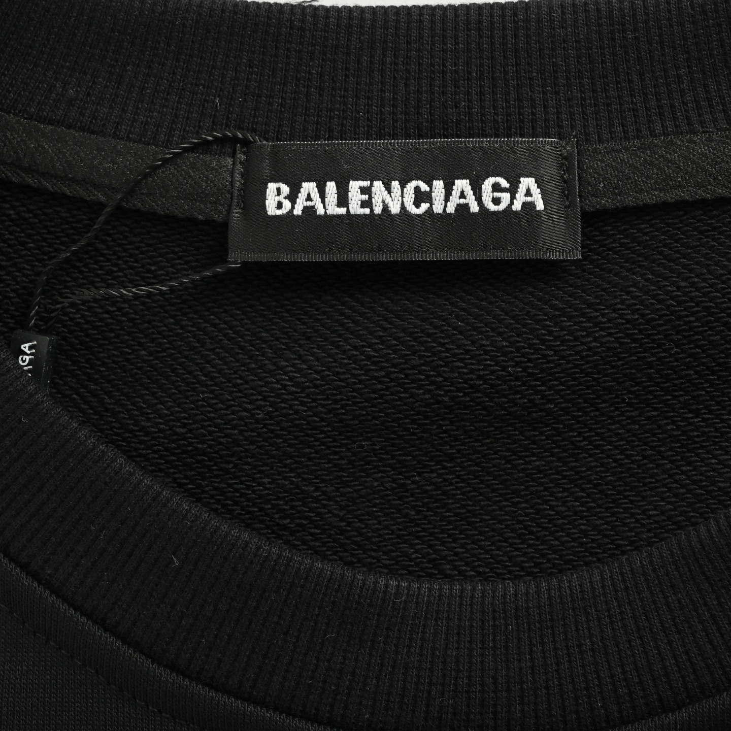 Balenciaga/巴黎世家 25Fw 拼色字母压胶圆领卫衣-High Quatity Cheap Brand wholesale wholesaler seller Clothes Bags handbags Sneakers Top Fashion Clothing Shoes from China Factory Chinese suppliers best Quality Beautiful Price Balenciaga/巴黎世家 25Fw 拼色字母压胶圆领卫衣
