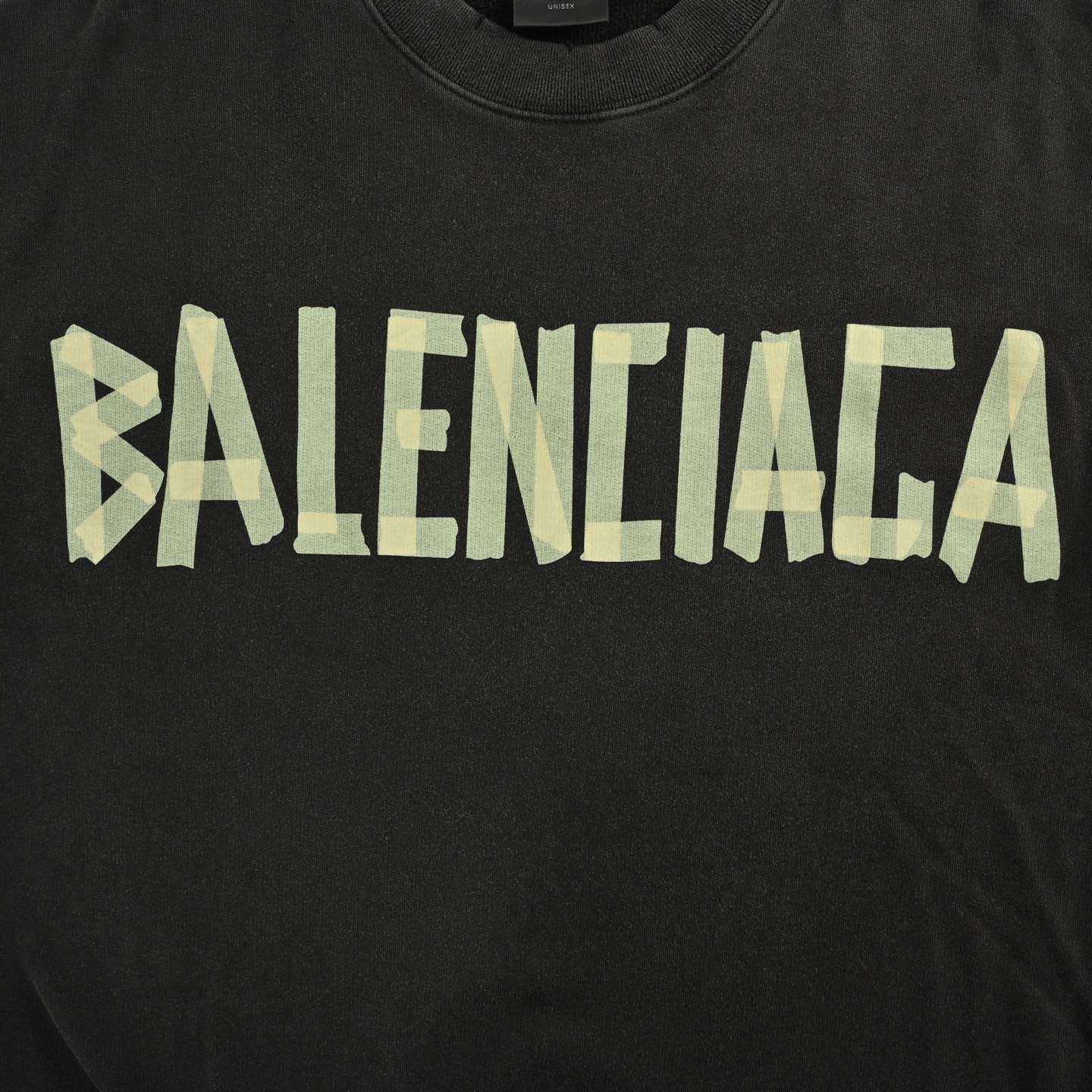 Balenciaga/巴黎世家 25Fw 美纹纸胶带印花圆领卫衣