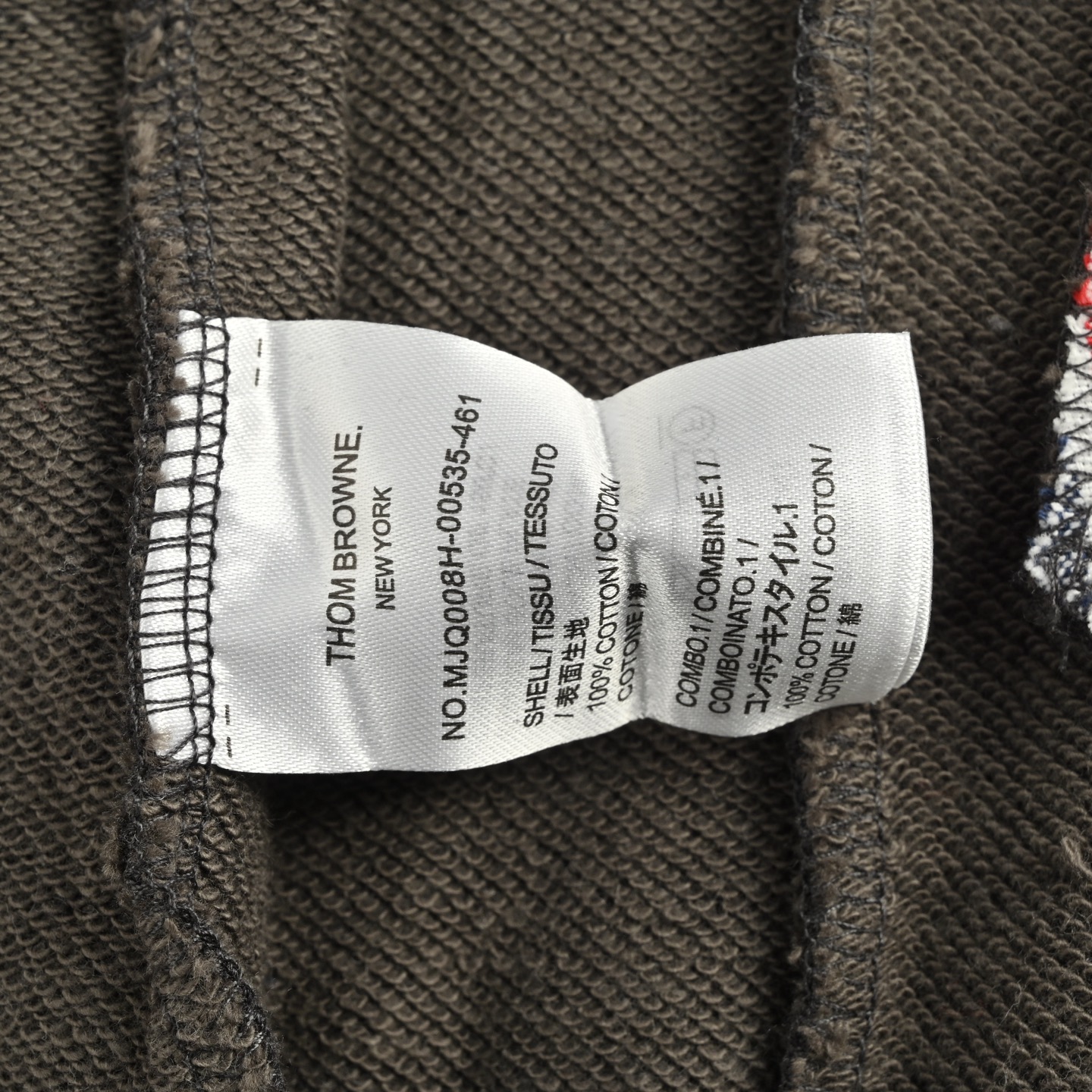 Thom Browne/汤姆布朗 经典色织拉链外套 领口三角单独横机摇-High Quatity Cheap Brand wholesale wholesaler seller Clothes Bags handbags Sneakers Top Fashion Clothing Shoes from China Factory Chinese suppliers best Quality Beautiful Price Thom Browne/汤姆布朗 经典色织拉链外套 领口三角单独横机摇