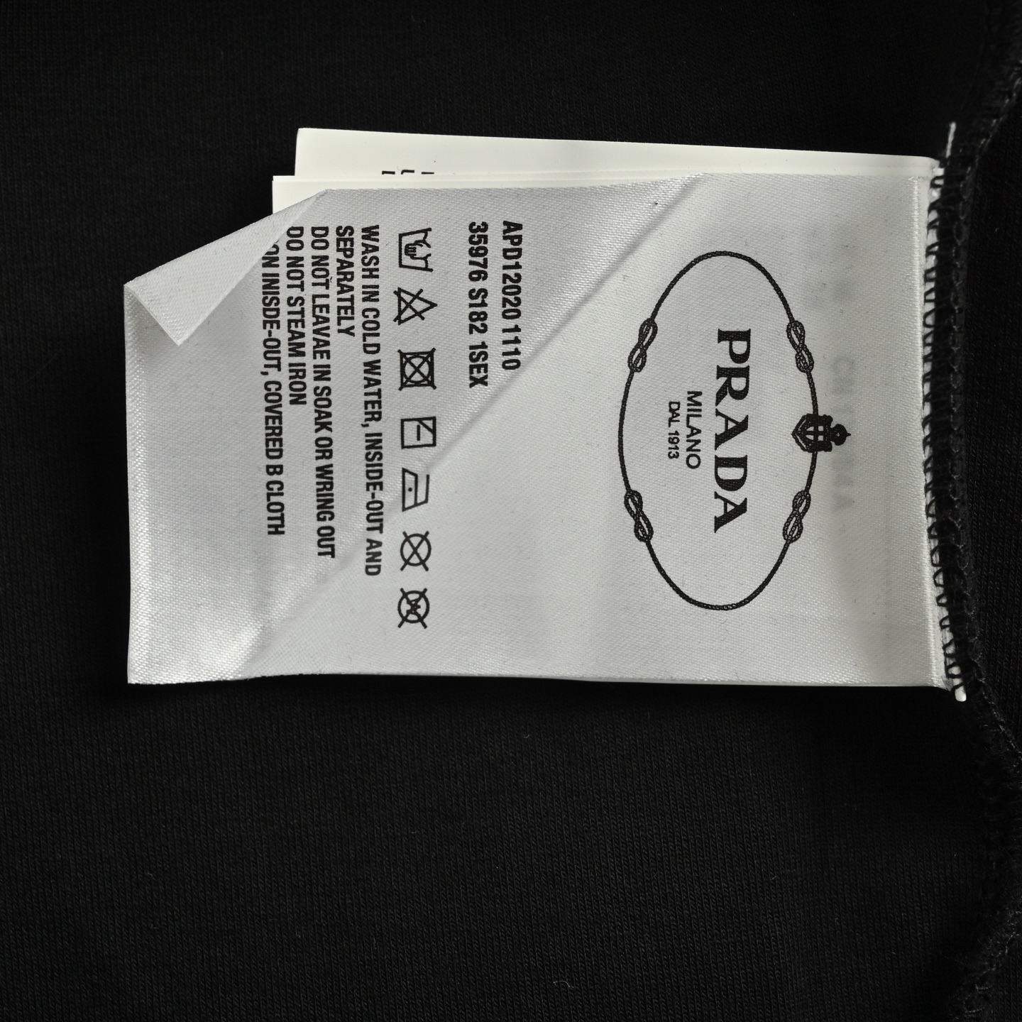 Prada/普拉达 拼接拉链圆领卫衣-High Quatity Cheap Brand wholesale wholesaler seller Clothes Bags handbags Sneakers Top Fashion Clothing Shoes from China Factory Chinese suppliers best Quality Beautiful Price Prada/普拉达 拼接拉链圆领卫衣