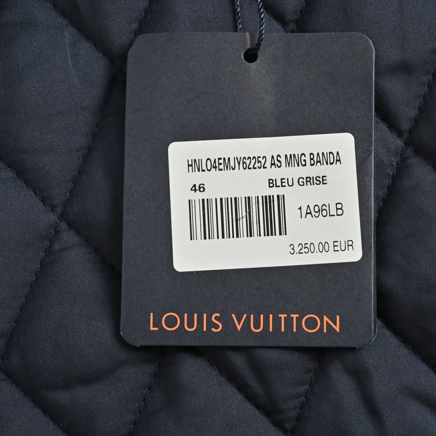 Louis Vuitton/路易威登 25Fw 圆环绗线夹棉外套-High Quatity Cheap Brand wholesale wholesaler seller Clothes Bags handbags Sneakers Top Fashion Clothing Shoes from China Factory Chinese suppliers best Quality Beautiful Price Louis Vuitton/路易威登 25Fw 圆环绗线夹棉外套