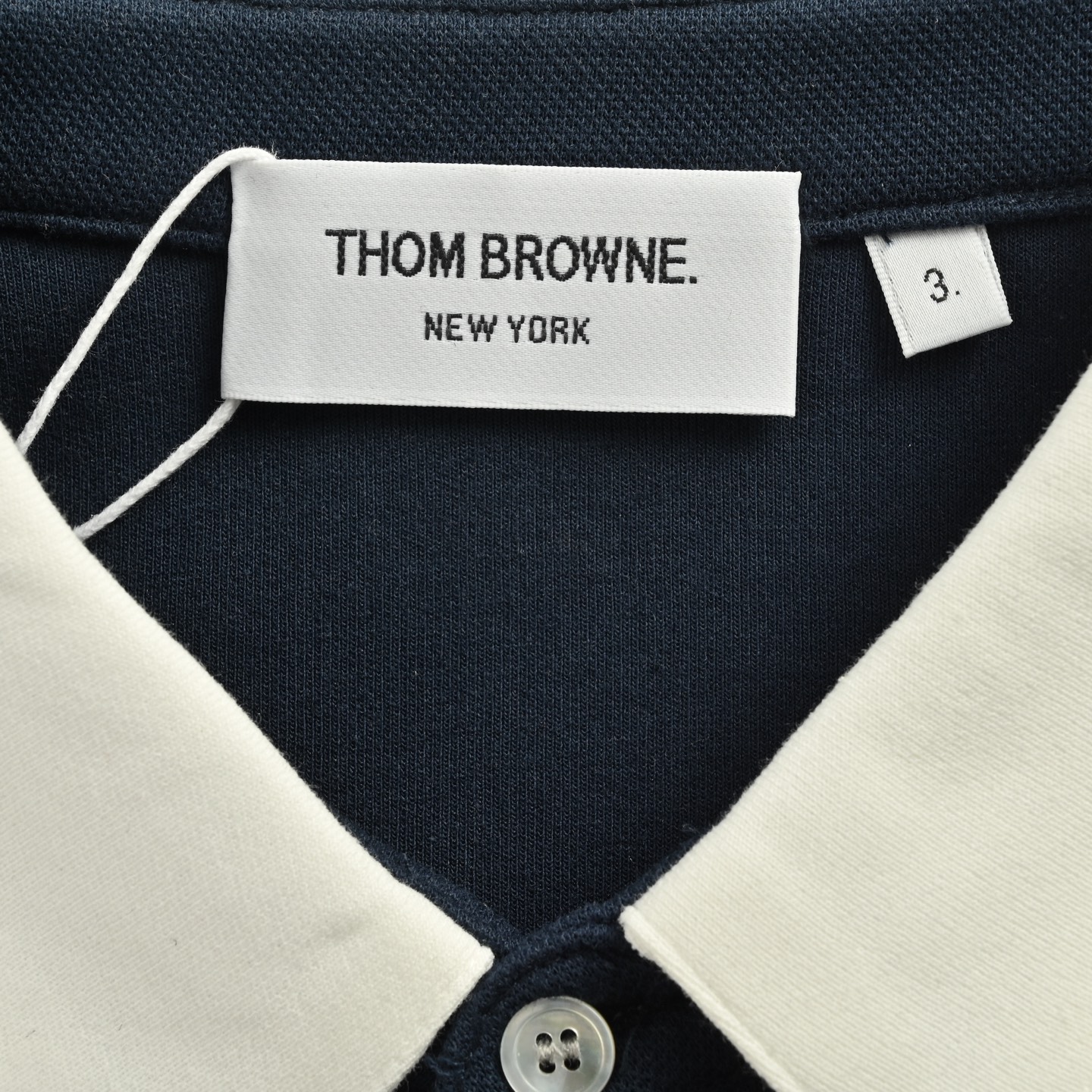 Thom Browne/汤姆布朗 25Fw 四杠翻领Polo长袖-High Quatity Cheap Brand wholesale wholesaler seller Clothes Bags handbags Sneakers Top Fashion Clothing Shoes from China Factory Chinese suppliers best Quality Beautiful Price Thom Browne/汤姆布朗 25Fw 四杠翻领Polo长袖