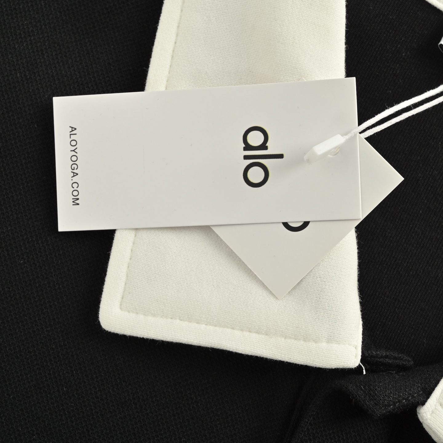ALO 字母刺绣翻领Polo长袖 采用定制面料 添加杜邦公司Sorona 索罗娜-High Quatity Cheap Brand wholesale wholesaler seller Clothes Bags handbags Sneakers Top Fashion Clothing Shoes from China Factory Chinese suppliers best Quality Beautiful Price ALO 字母刺绣翻领Polo长袖 采用定制面料 添加杜邦公司Sorona 索罗娜