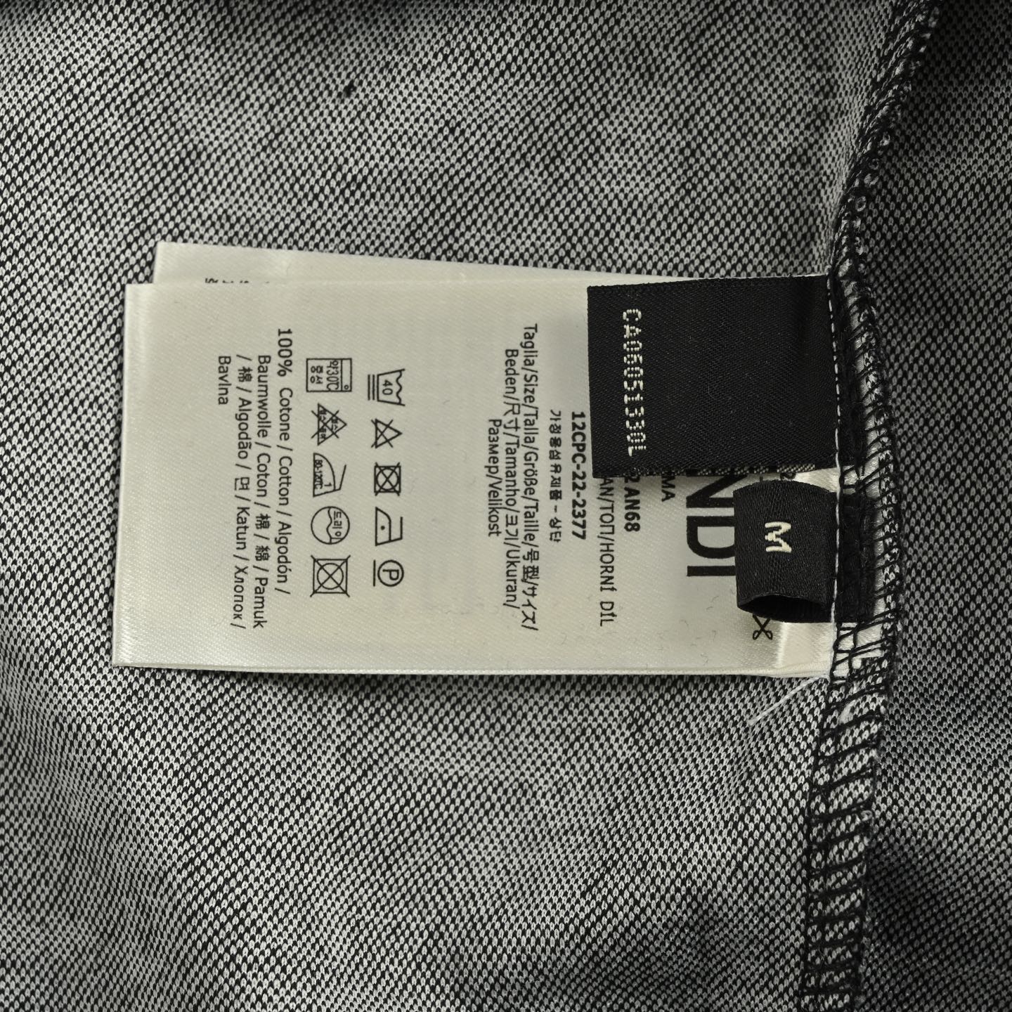 Fendi/芬迪 25Fw 满印双F拼色连帽卫衣-High Quatity Cheap Brand wholesale wholesaler seller Clothes Bags handbags Sneakers Top Fashion Clothing Shoes from China Factory Chinese suppliers best Quality Beautiful Price Fendi/芬迪 25Fw 满印双F拼色连帽卫衣