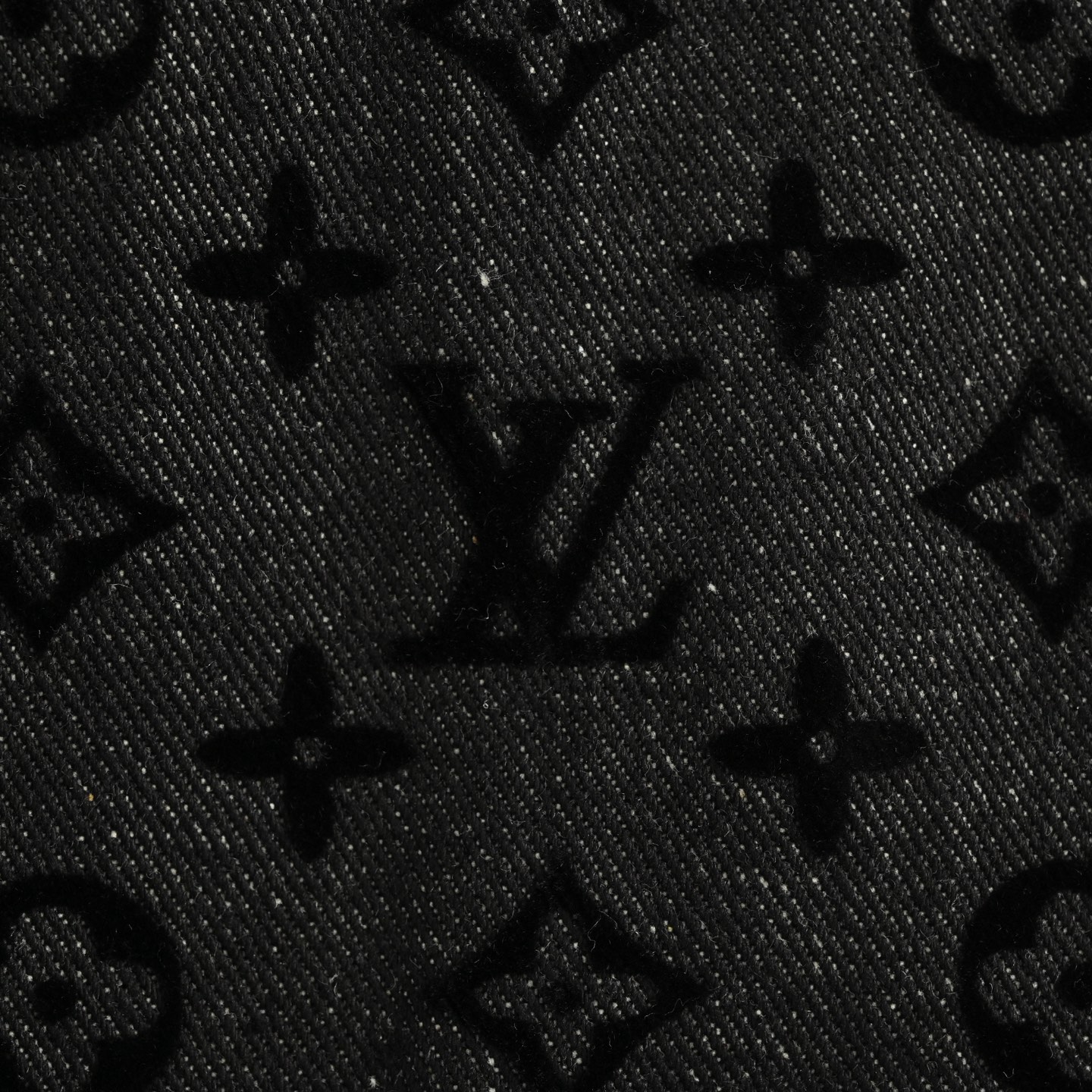 Louis Vuitton/路易威登 logo字母植绒牛仔外套-High Quatity Cheap Brand wholesale wholesaler seller Clothes Bags handbags Sneakers Top Fashion Clothing Shoes from China Factory Chinese suppliers best Quality Beautiful Price Louis Vuitton/路易威登 logo字母植绒牛仔外套
