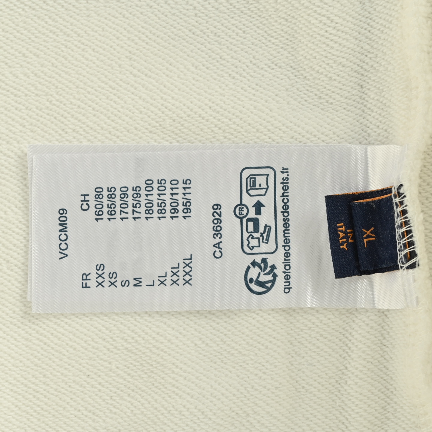 Louis Vuitton 路易威登 25Fw 老花刺绣半身拼接连帽卫衣-Chinese UA Cheap High Quatity Brand Clothes Bags handbags Sneakers wholesale wholesaler seller from China Factory suppliers Fashion Clothing Shoes best Quality Beautiful Price Louis Vuitton 路易威登 25Fw 老花刺绣半身拼接连帽卫衣