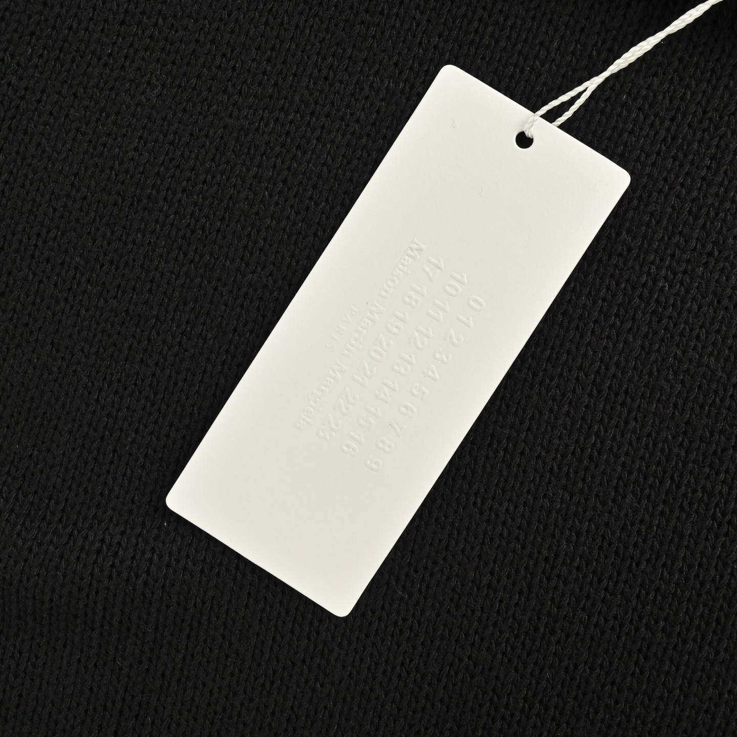 Maison Margiela/马吉拉 25Fw 胶带数字标圆领毛衣-High Quatity Cheap Brand wholesale wholesaler seller Clothes Bags handbags Sneakers Top Fashion Clothing Shoes from China Factory Chinese suppliers best Quality Beautiful Price Maison Margiela/马吉拉 25Fw 胶带数字标圆领毛衣