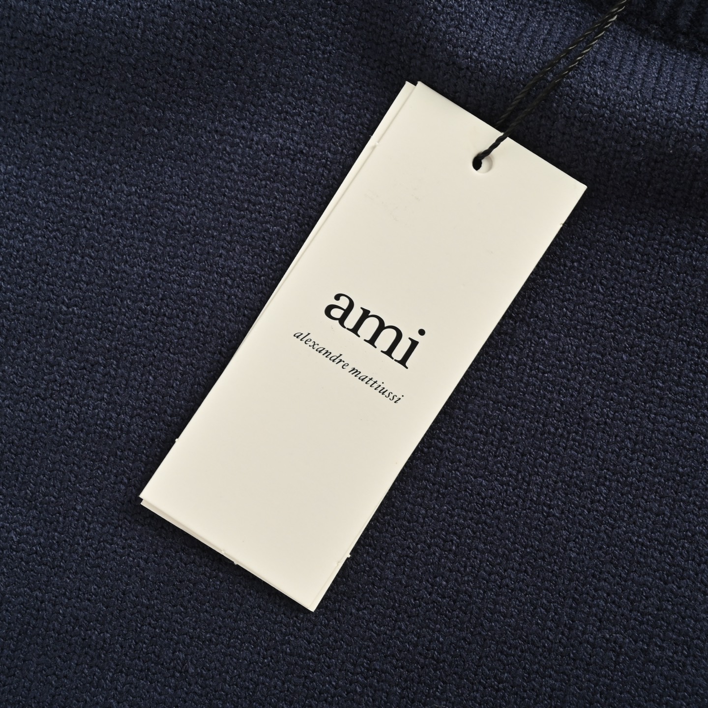 Ami 经典爱心提花圆领毛衣