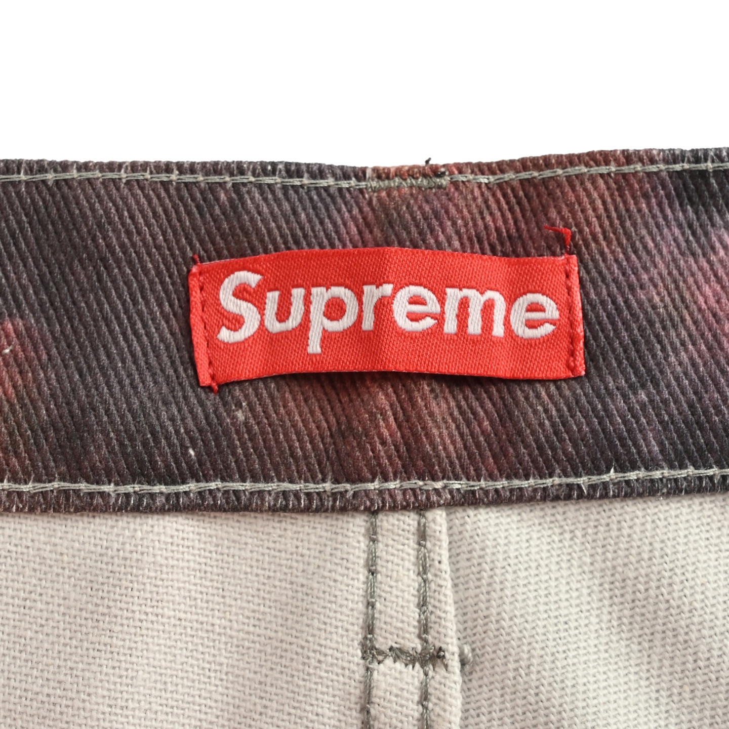 Supreme & Frank Frazetta 联名款斩蛇骑士牛仔裤-High Quatity Cheap Brand wholesale wholesaler seller Clothes Bags handbags Sneakers Top Fashion Clothing Shoes from China Factory Chinese suppliers best Quality Beautiful Price Supreme & Frank Frazetta 联名款斩蛇骑士牛仔裤
