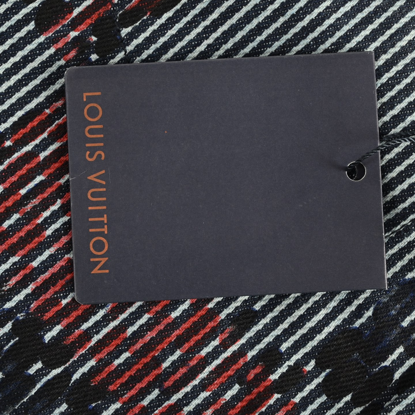 Louis Vuitton/路易威登 红黑格子棋盘牛仔夹克-High Quatity Cheap Brand wholesale wholesaler seller Clothes Bags handbags Sneakers Top Fashion Clothing Shoes from China Factory Chinese suppliers best Quality Beautiful Price Louis Vuitton/路易威登 红黑格子棋盘牛仔夹克