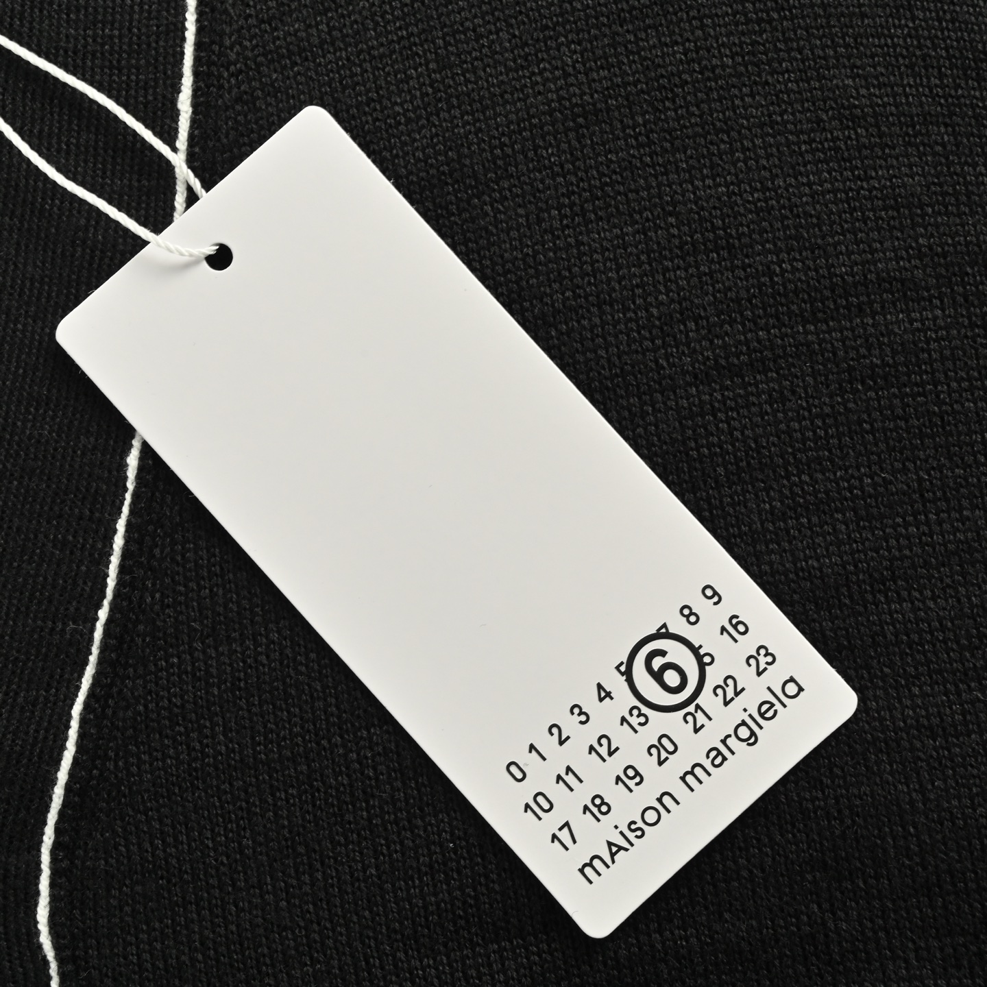 Maison Margiela/马吉拉 25Fw 线条门襟开衫毛衣-High Quatity Cheap Brand wholesale wholesaler seller Clothes Bags handbags Sneakers Top Fashion Clothing Shoes from China Factory Chinese suppliers best Quality Beautiful Price Maison Margiela/马吉拉 25Fw 线条门襟开衫毛衣