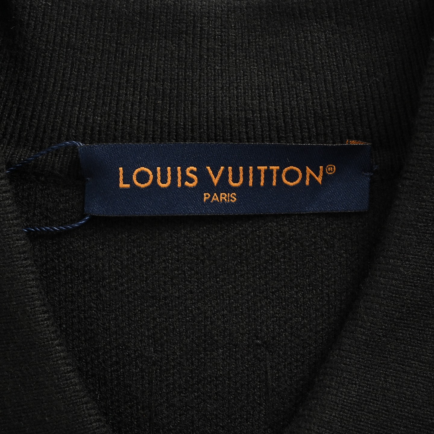 Louis Vuitton/路易威登 25Fw 皮饰针织束腰夹克外套-High Quatity Cheap Brand wholesale wholesaler seller Clothes Bags handbags Sneakers Top Fashion Clothing Shoes from China Factory Chinese suppliers best Quality Beautiful Price Louis Vuitton/路易威登 25Fw 皮饰针织束腰夹克外套