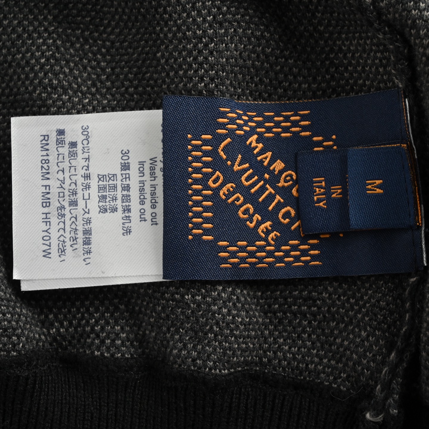 Louis Vuitton/路易威登 24Fw 后背铆钉马赛克圆领毛衣