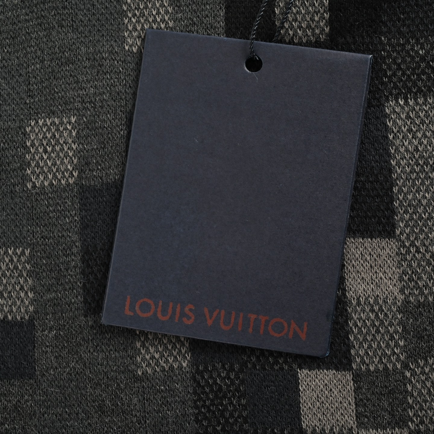Louis Vuitton/路易威登 24Fw 后背铆钉马赛克圆领毛衣