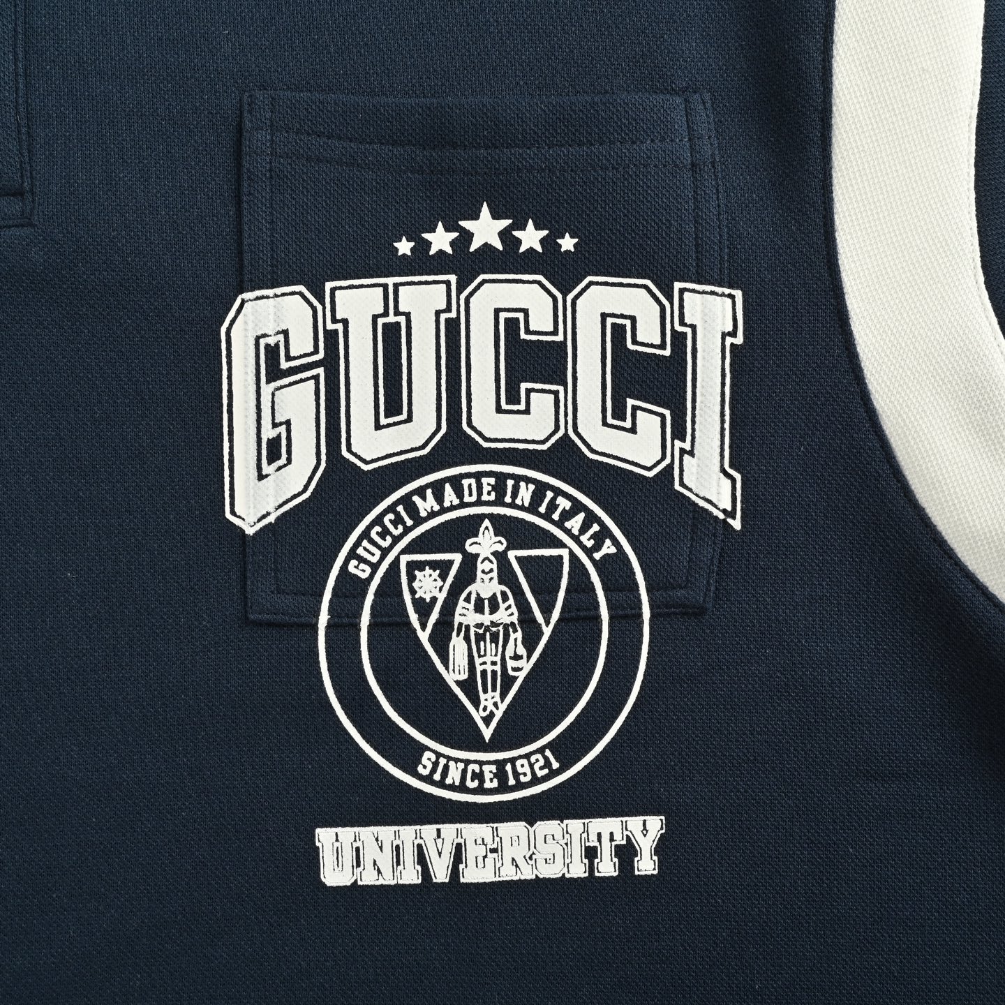 Gucci/古驰 25Fw 字母徽标logo翻领Polo长袖-High Quatity Cheap Brand wholesale wholesaler seller Clothes Bags handbags Sneakers Top Fashion Clothing Shoes from China Factory Chinese suppliers best Quality Beautiful Price Gucci/古驰 25Fw 字母徽标logo翻领Polo长袖