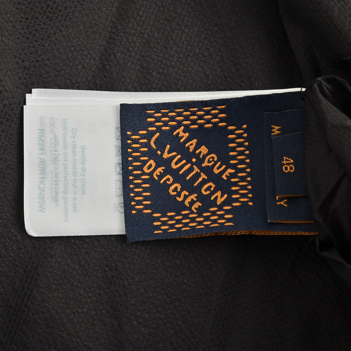 LouisVuitton/路易威登 渐变老花连帽外套-High Quatity Cheap Brand wholesale wholesaler seller Clothes Bags handbags Sneakers Top Fashion Clothing Shoes from China Factory Chinese suppliers best Quality Beautiful Price LouisVuitton/路易威登 渐变老花连帽外套