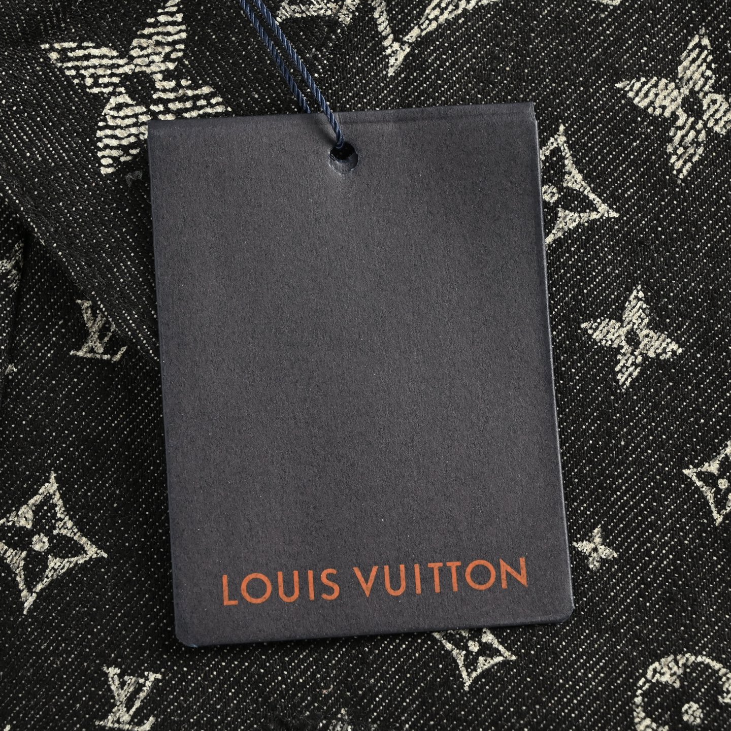 Louis Vuitton/路易威登 满印老花提花牛仔外套-High Quatity Cheap Brand wholesale wholesaler seller Clothes Bags handbags Sneakers Top Fashion Clothing Shoes from China Factory Chinese suppliers best Quality Beautiful Price Louis Vuitton/路易威登 满印老花提花牛仔外套