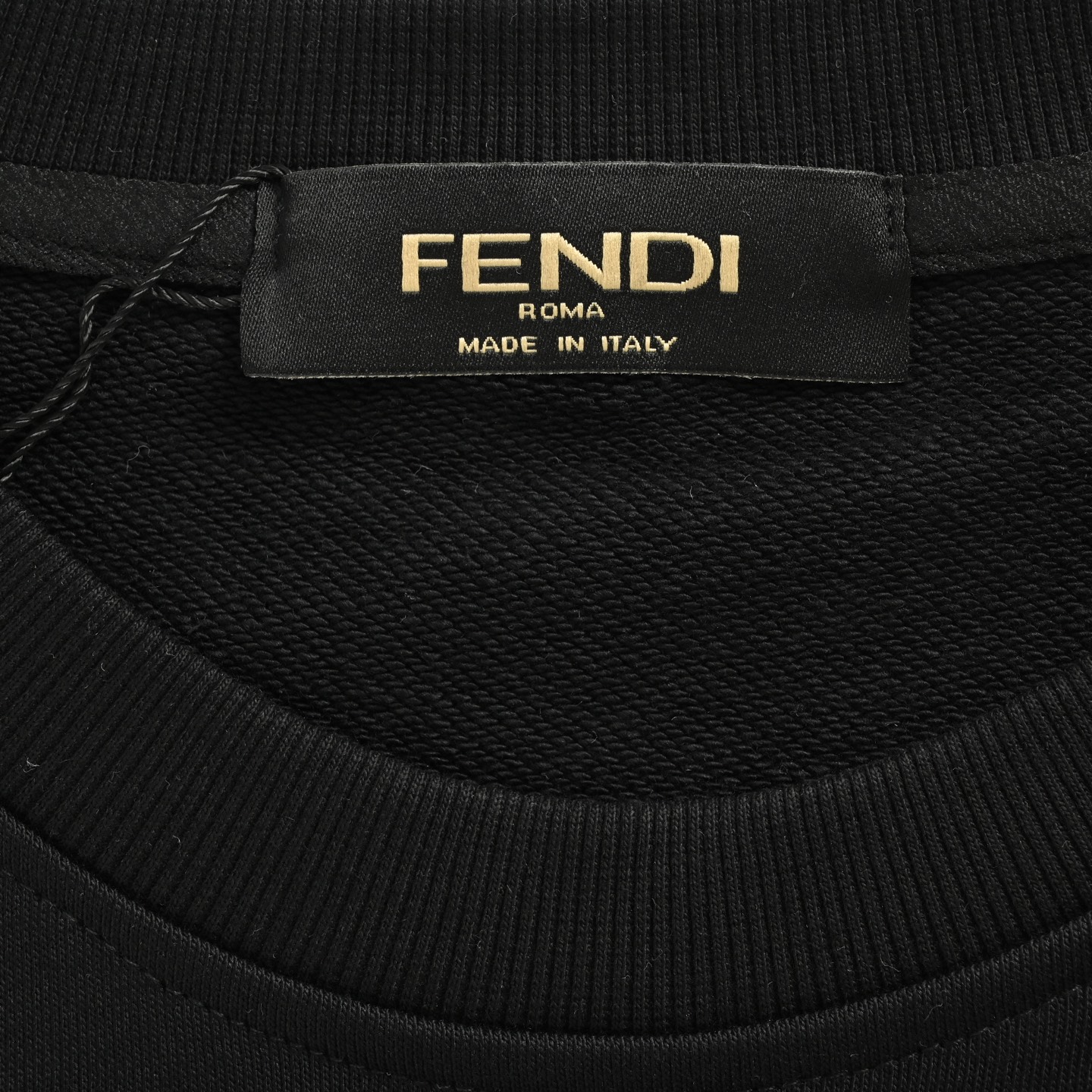 Fendi/芬迪 25Fw 标签眼睛圆领卫衣