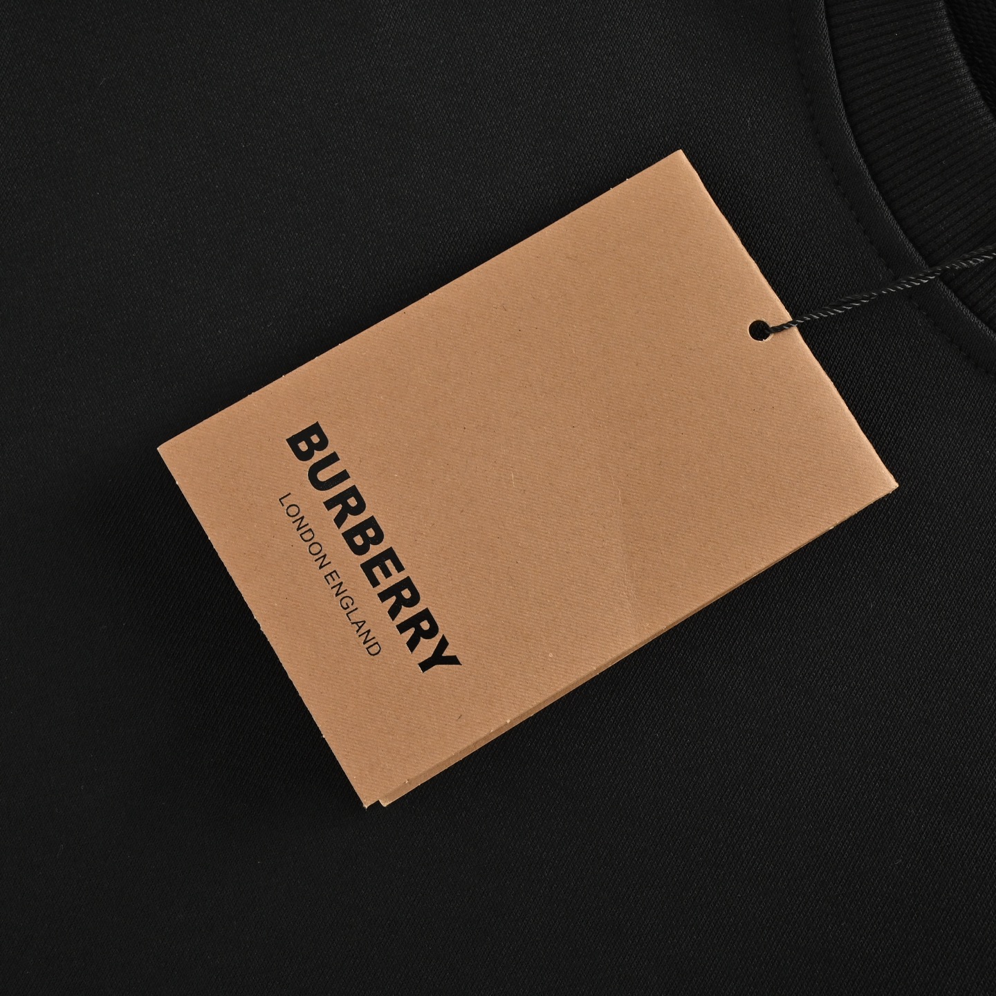 Burberry/巴宝莉 25Fw 贴布战马圆领卫衣-High Quatity Cheap Brand wholesale wholesaler seller Clothes Bags handbags Sneakers Top Fashion Clothing Shoes from China Factory Chinese suppliers best Quality Beautiful Price Burberry/巴宝莉 25Fw 贴布战马圆领卫衣