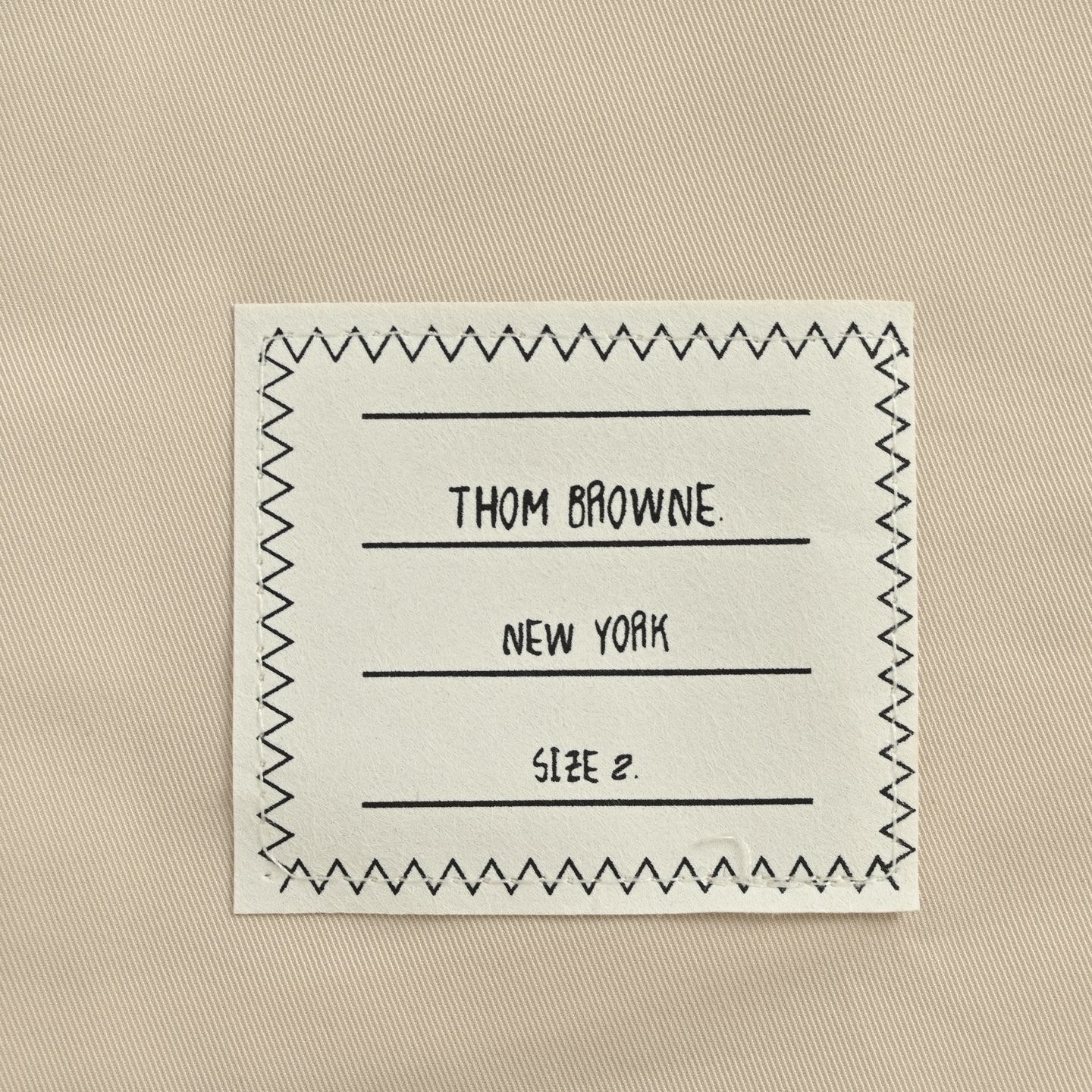 Thom Browne/汤姆布朗 尼龙面料厚款风衣夹克衬衫-High Quatity Cheap Brand wholesale wholesaler seller Clothes Bags handbags Sneakers Top Fashion Clothing Shoes from China Factory Chinese suppliers best Quality Beautiful Price Thom Browne/汤姆布朗 尼龙面料厚款风衣夹克衬衫