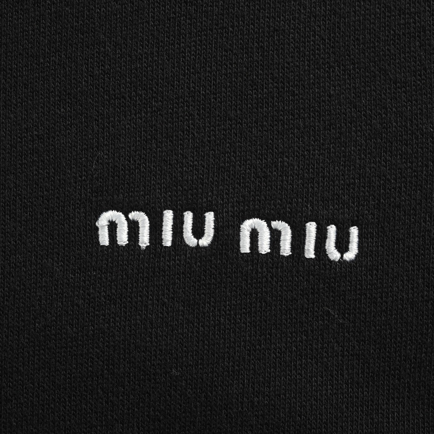 MiuMiu/缪缪 字母抓绒半拉链羊绒高领卫衣-莆田鞋,莆田鞋货源,高仿鞋,高仿鞋货源,安福档口,莆田高仿鞋,莆田鞋批发,高仿鞋批发,莆田高仿运动鞋,高仿运动鞋,莆田运动鞋 MiuMiu/缪缪 字母抓绒半拉链羊绒高领卫衣