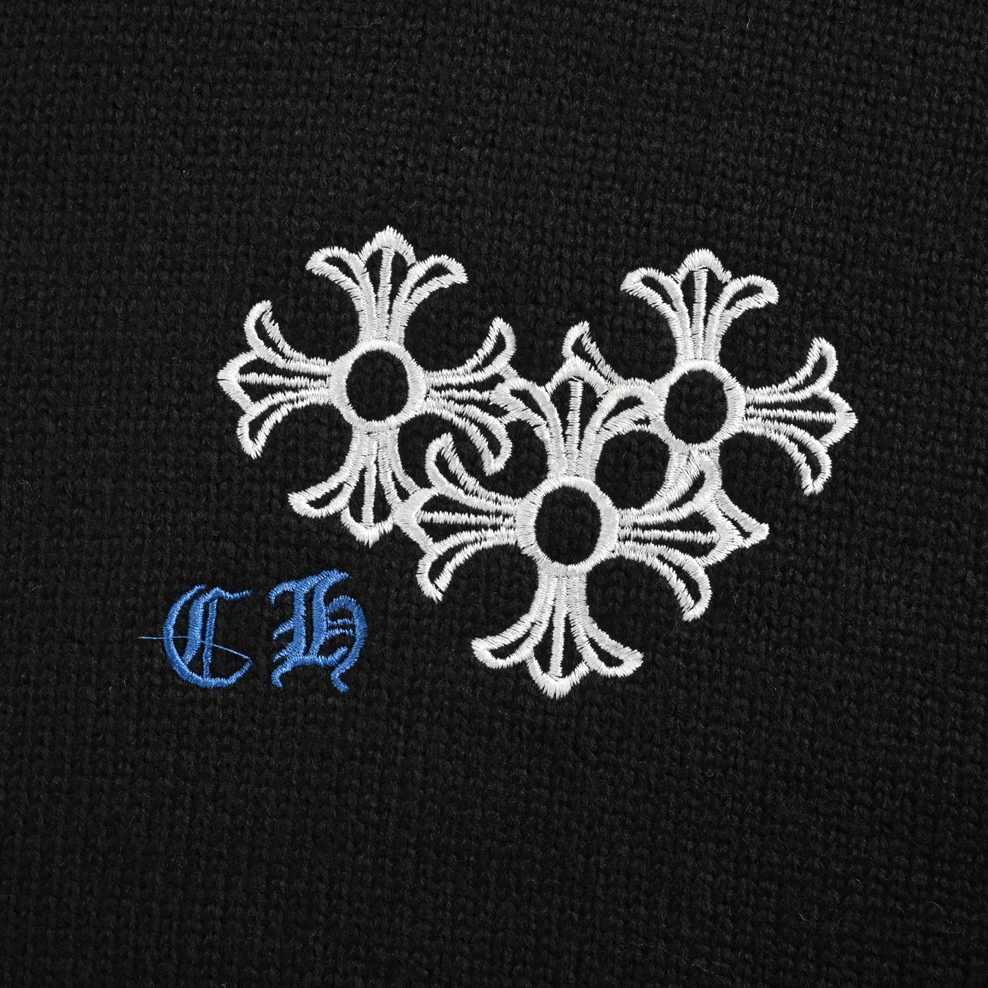 Chrome Hearts/克罗心 刺绣圆盘梵文十字架破洞毛衣 Chrome Hearts/克罗心 刺绣圆盘梵文十字架破洞毛衣