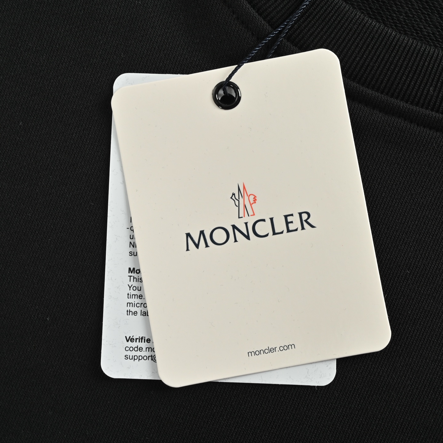 Moncler/蒙口 小怪兽植毛绣花徽章圆领卫衣