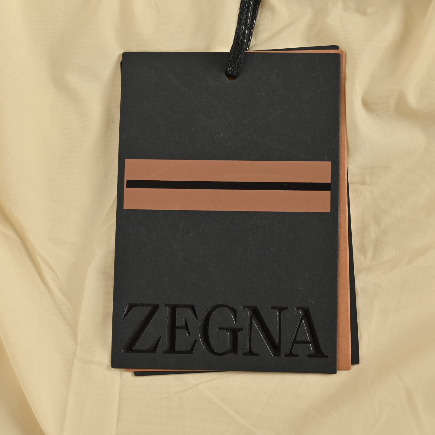 ZEGNA/杰尼亚EZ 灯芯绒拼接压胶羽绒服 ZEGNA/杰尼亚EZ 灯芯绒拼接压胶羽绒服