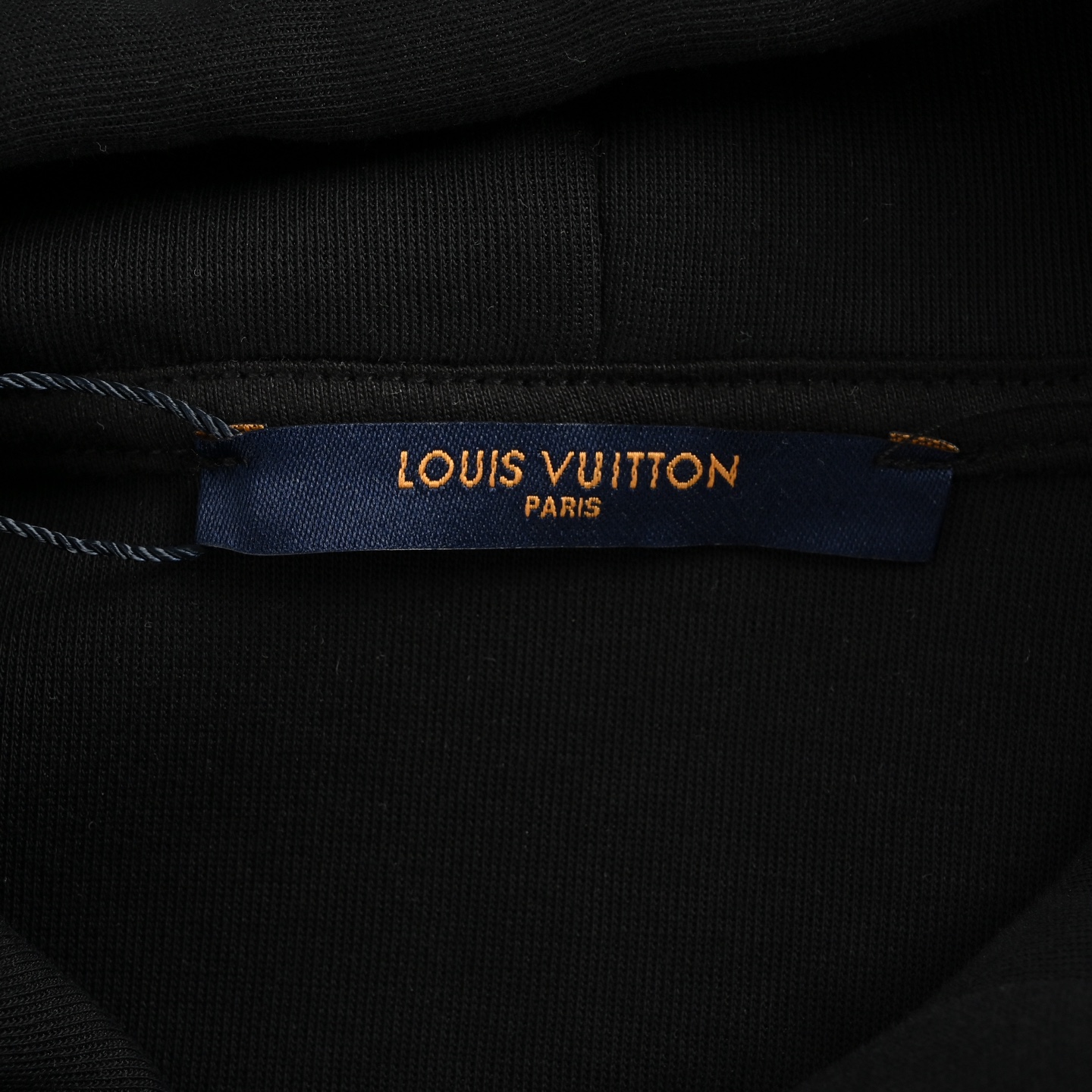 LouisVuitton/路易威登 五金花卉连帽卫衣-High Quatity Cheap Brand wholesale wholesaler seller Clothes Bags handbags Sneakers Top Fashion Clothing Shoes from China Factory Chinese suppliers best Quality Beautiful Price LouisVuitton/路易威登 五金花卉连帽卫衣