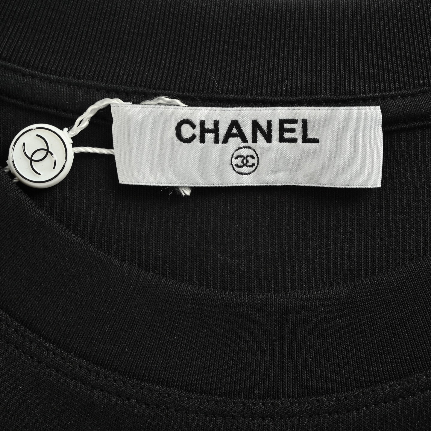 Chanel/香奈儿 25Fw 暗纹编织logo双C刺绣长袖T恤