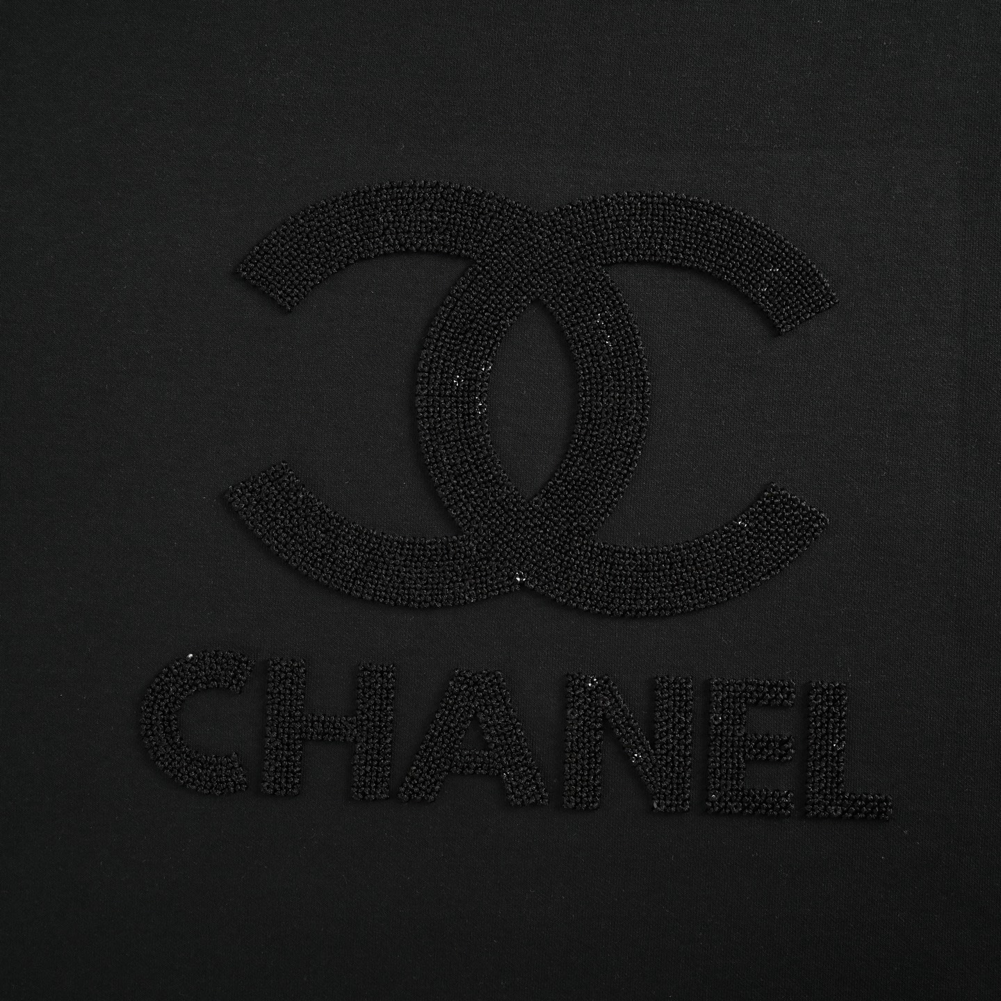 Chanel/香奈儿 25Fw 暗纹双C大logo立体刺绣长袖T恤-Chinese UA Cheap High Quatity Brand Clothes Bags handbags Sneakers wholesale wholesaler seller from China Factory suppliers Fashion Clothing Shoes best Quality Beautiful Price Chanel/香奈儿 25Fw 暗纹双C大logo立体刺绣长袖T恤