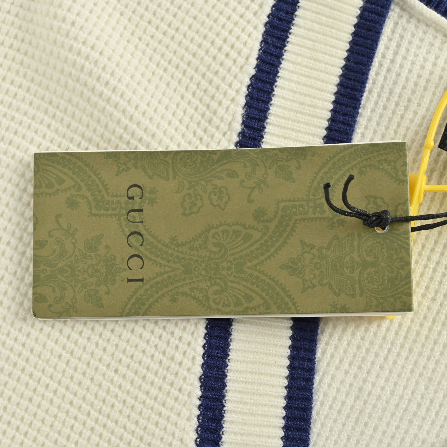 Gucci/古驰 25ss 双G刺绣毛衣开衫-High Quatity Cheap Brand wholesale wholesaler seller Clothes Bags handbags Sneakers Top Fashion Clothing Shoes from China Factory Chinese suppliers best Quality Beautiful Price Gucci/古驰 25ss 双G刺绣毛衣开衫